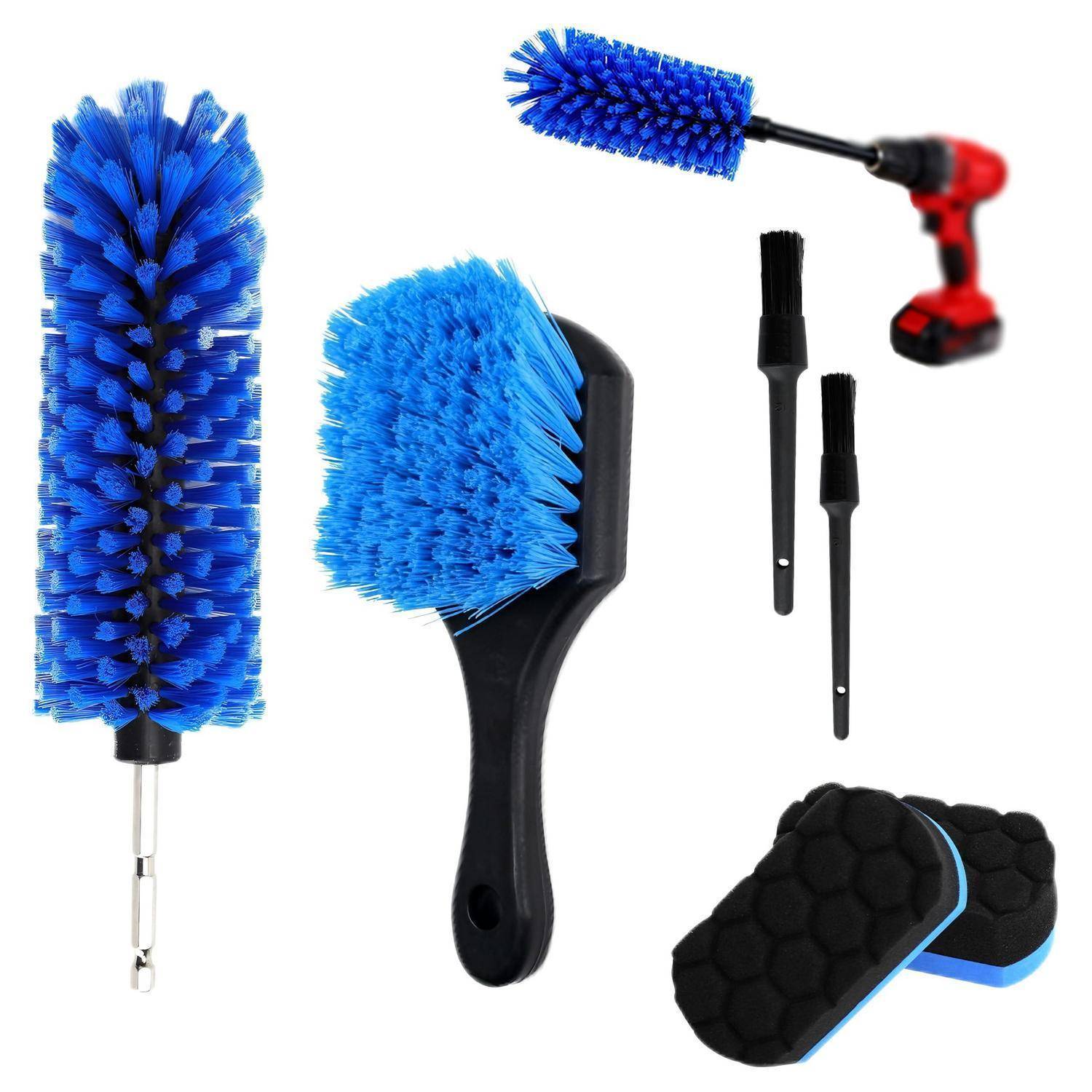 Satz von blauen Reinigungsbürsten und Bohrmaschinen-Bürstenaufsatz, bestehend aus einer großen Zylinderbürste, einer Handbürste, zwei schmalen Detailbürsten und zwei Schrubbtüchern.