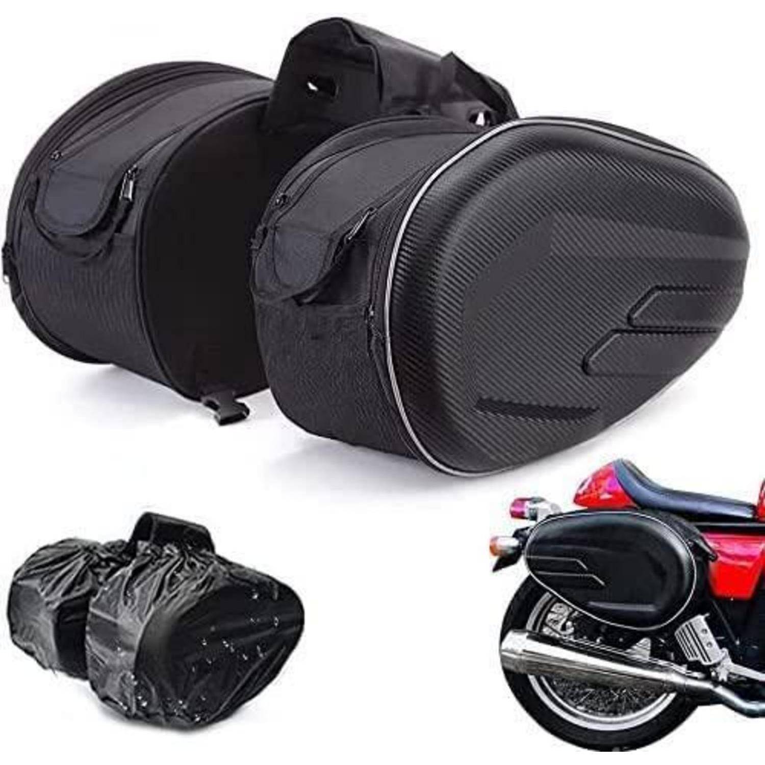 Schwarze Motorradtasche mit ovalem Hartschalenende, einzeln gezeigt, mit Regenschutz und neben einem Motorradhinterrad montiert.