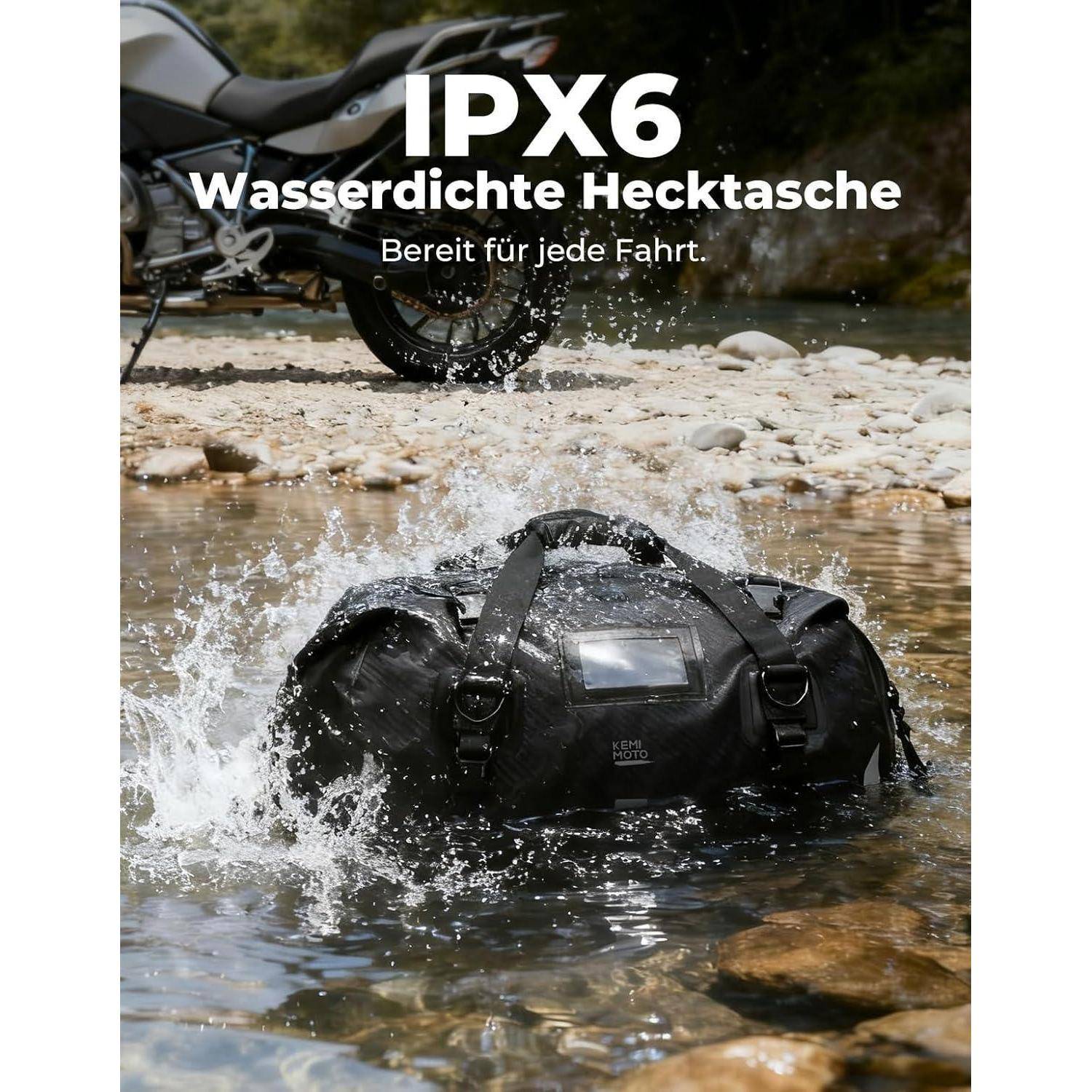 Wasserdichte Motorradtasche spritzt in flachem Wasser, mit Text "IPX6 wasserdichte Hecktasche"" und ""Bereit für jede Fahrt."