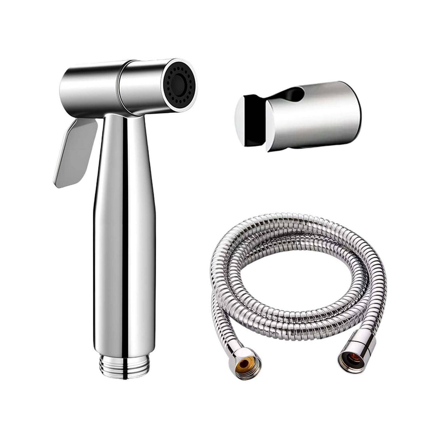 Verchromter tragbarer Bidet-Sprayer-Set mit Druckauslöser-Düse, Wandhalter und flexiblem Schlauch auf weißem Hintergrund.
