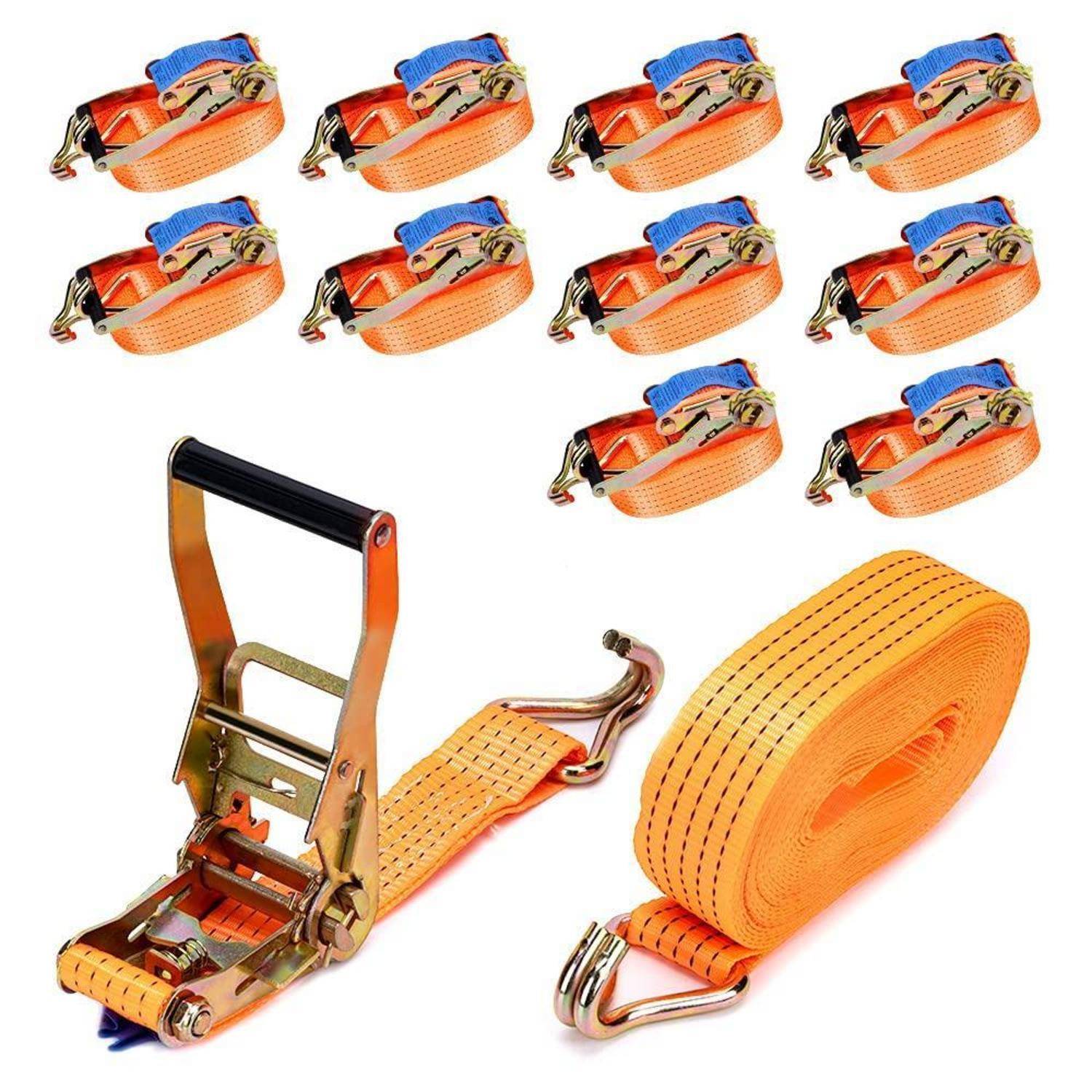 Orange Ratschengurte mit Metallschnallen und mehrere kleinere Gurtbeispiele auf weißem Hintergrund