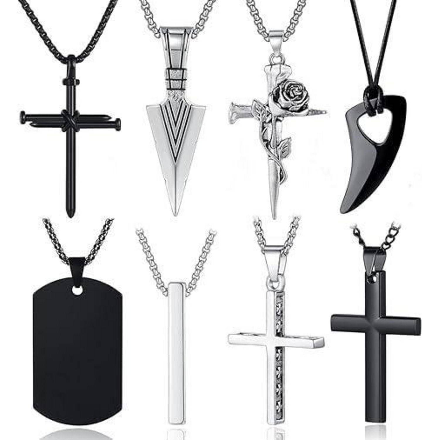 Collage aus sieben Halskettenbehängung in Schwarz, Silber und gemischten Metallen, einschließlich Kreuze, einen Dolch, eine Rose, ein Hundemarke und abstrakte Charms.
