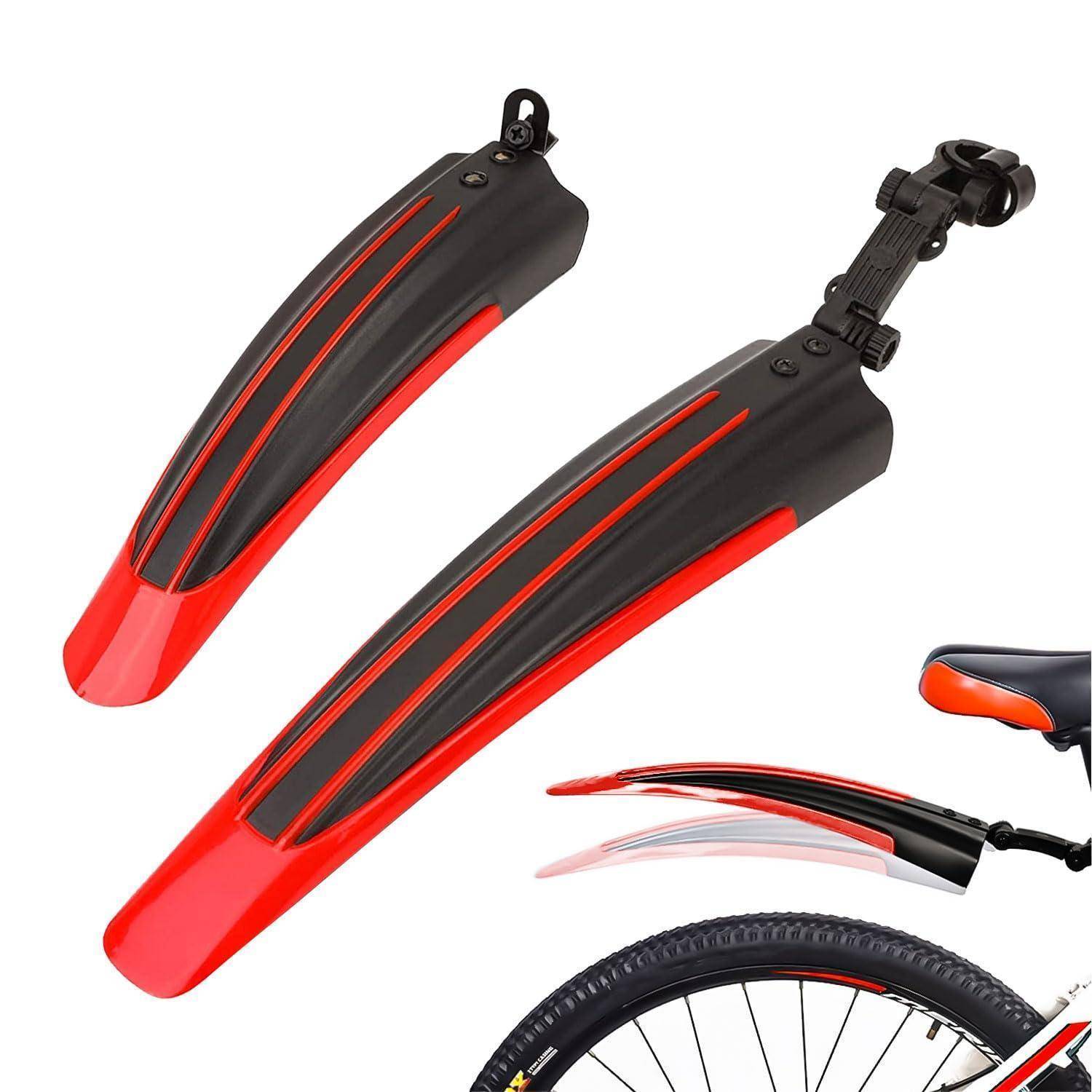 Zwei schwarz-rote Fahrradschutzbleche, die aus verschiedenen Blickwinkeln gezeigt werden, mit Befestigungsmaterial und eines davon an einem Fahrradspeichenrad und Sattelbereich befestigt.