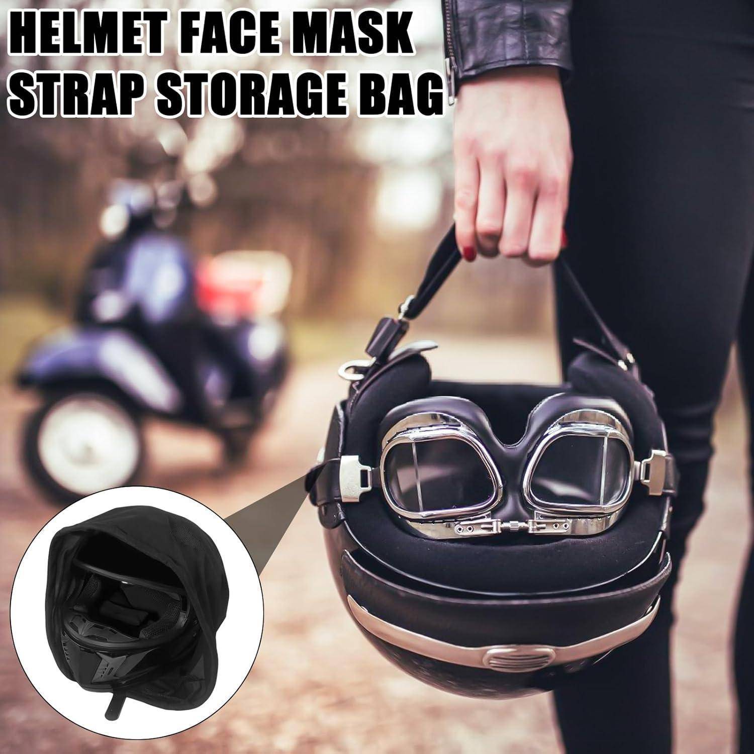 Person, die eine Motorradhelmtasche mit darin aufbewahrten Schutzbrille hält; die Vergrößerung zeigt das Innere der Tasche mit der Beschriftung „HELMET FACE MASK STRAP STORAGE BAG" (Aufbewahrungstasche für Helmgesichtsmaske und Riemen).