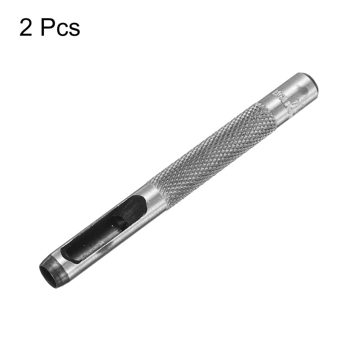 Zwei silberfarbene Metallhandwerkzeuge mit gerillten Griffen, dargestellt als ein Set aus 2 Stücken auf weißem Hintergrund.