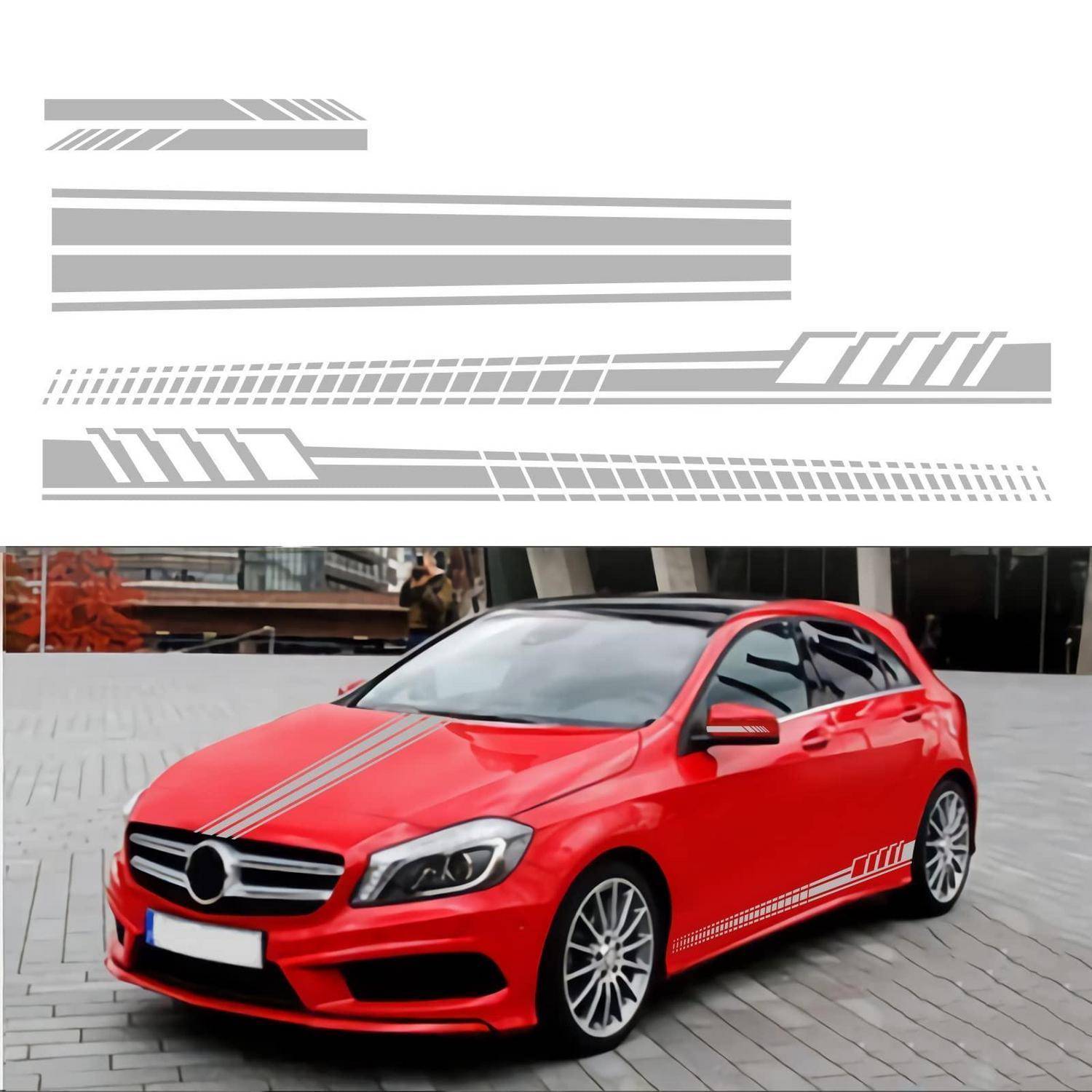 Roter Sportwagen mit Schrägheck, der im Freien geparkt ist und mit grauen Streifen-Aufklebern von oben als Design-Vorschau gezeigt wird.