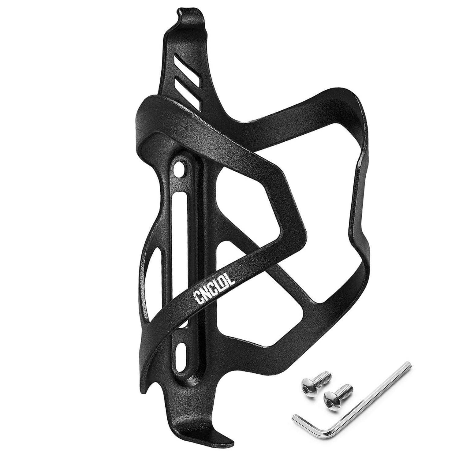 Schwarze Fahrrad-Trinkflaschenhalterung mit Befestigungsschrauben und Innensechskantschlüssel auf weißem Hintergrund.