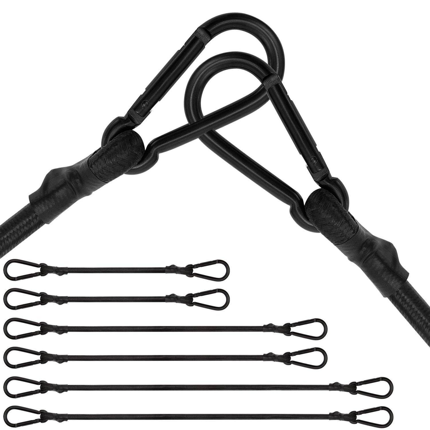 Schwarze Spanngurte mit metallenen Karabiner-ähnlichen Haken in verschiedenen Längen auf weißem Hintergrund.
