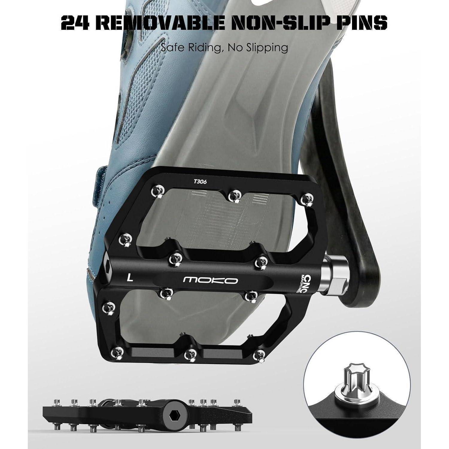 Schwarzes Fahrradpedal mit 24 abnehmbaren rutschfesten Pins, das auf einem Radschuh gezeigt wird, mit der Aufschrift "24 REMOVABLE NON-SLIP PINS"" und ""Safe Riding, No Slipping"".