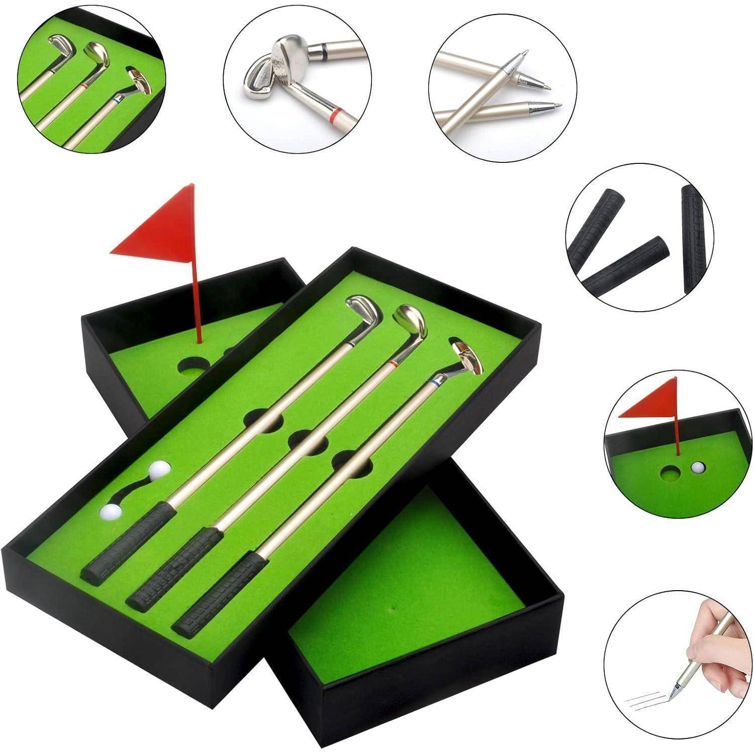 Drei Golf-Schläger-Reinigungswerkzeuge in einer schwarz-grünen Geschenkbox, mit Nahaufnahmen, die Metalltips, Griffe und die Verwendung auf einem Golfball zeigen.
