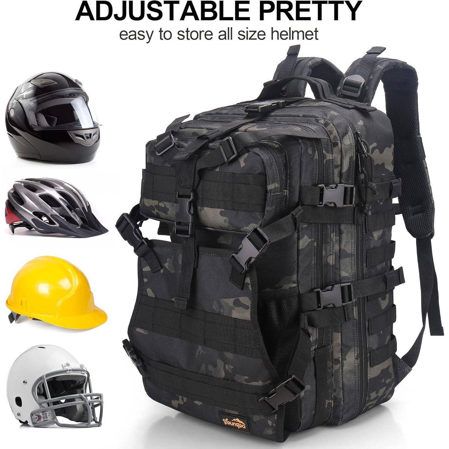 Rucksack im Camouflage-Design mit der Beschriftung „ADJUSTABLE PRETTY" und „leicht zu lagern, alle Größen von Helmen"", dargestellt mit verschiedenen Helmtypen: Motorradhelm, Fahrradhelm, Schutzhelm und American-Football-Helm.