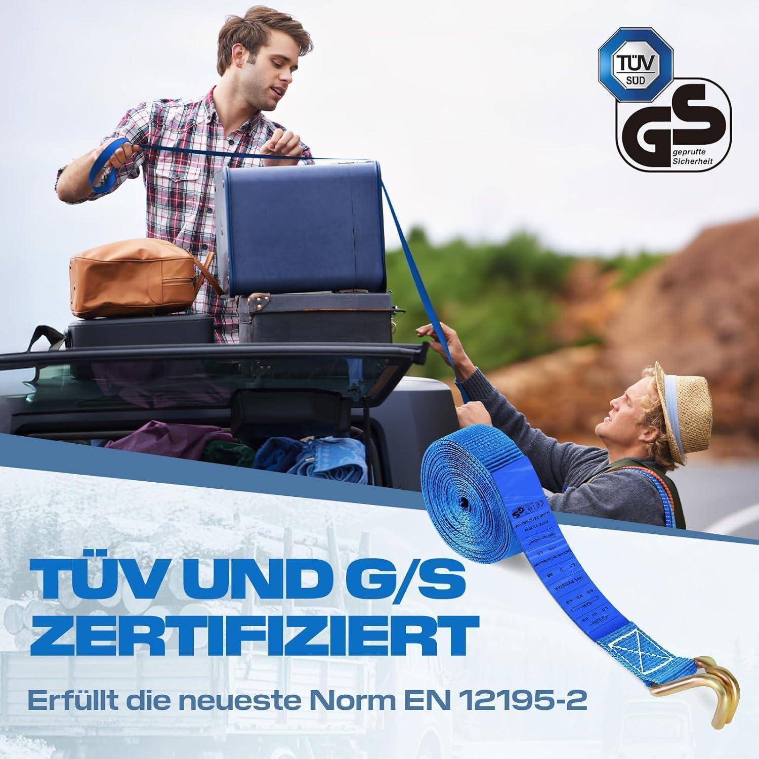 # Anzeige mit zwei Personen, die Gepäck auf einem Autodach mit einem blauen Spanngurt sichern; enthält TÜV/GS-Zertifizierungslogos und deutschen Text „TÜV UND G/S ZERTIFIZIERT