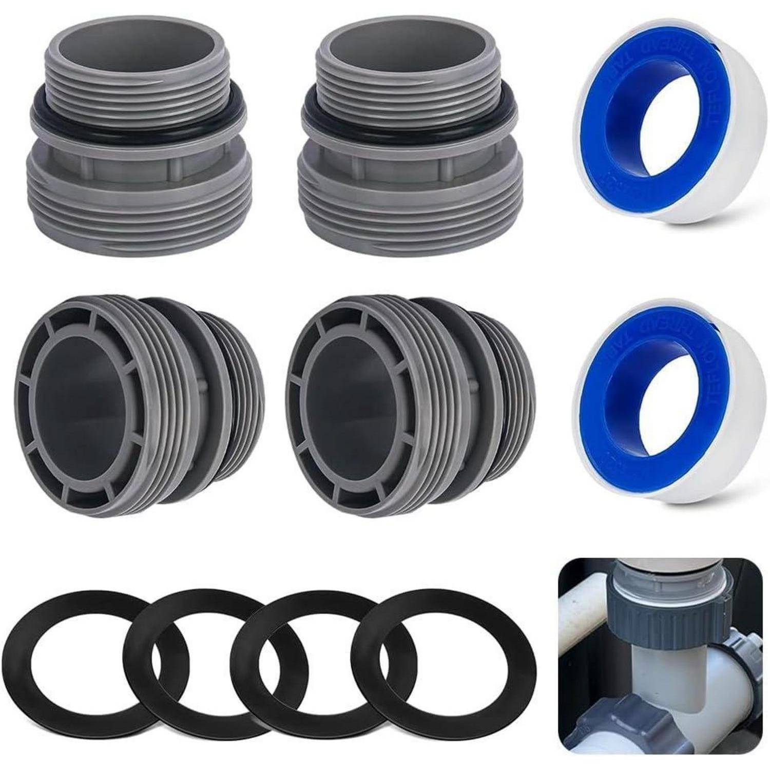 Collage aus grauen Rohrleitungsfittings und Adaptern, blau-weißen PTFE-Tape-Rollen, schwarzen Dichtungsringen und einer kleinen Einfügung, die ein auf einem Rohr installiertes Fitting zeigt.