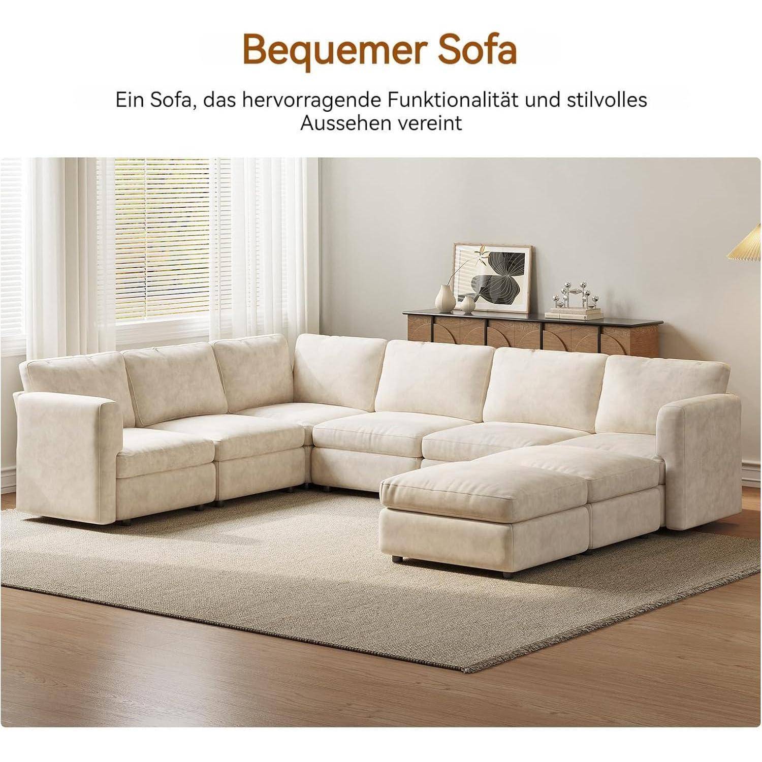 Beiges L-förmiges Ecksofa in einem hellen Wohnzimmer, gezeigt mit der deutschen Überschrift „Bequemes Sofa