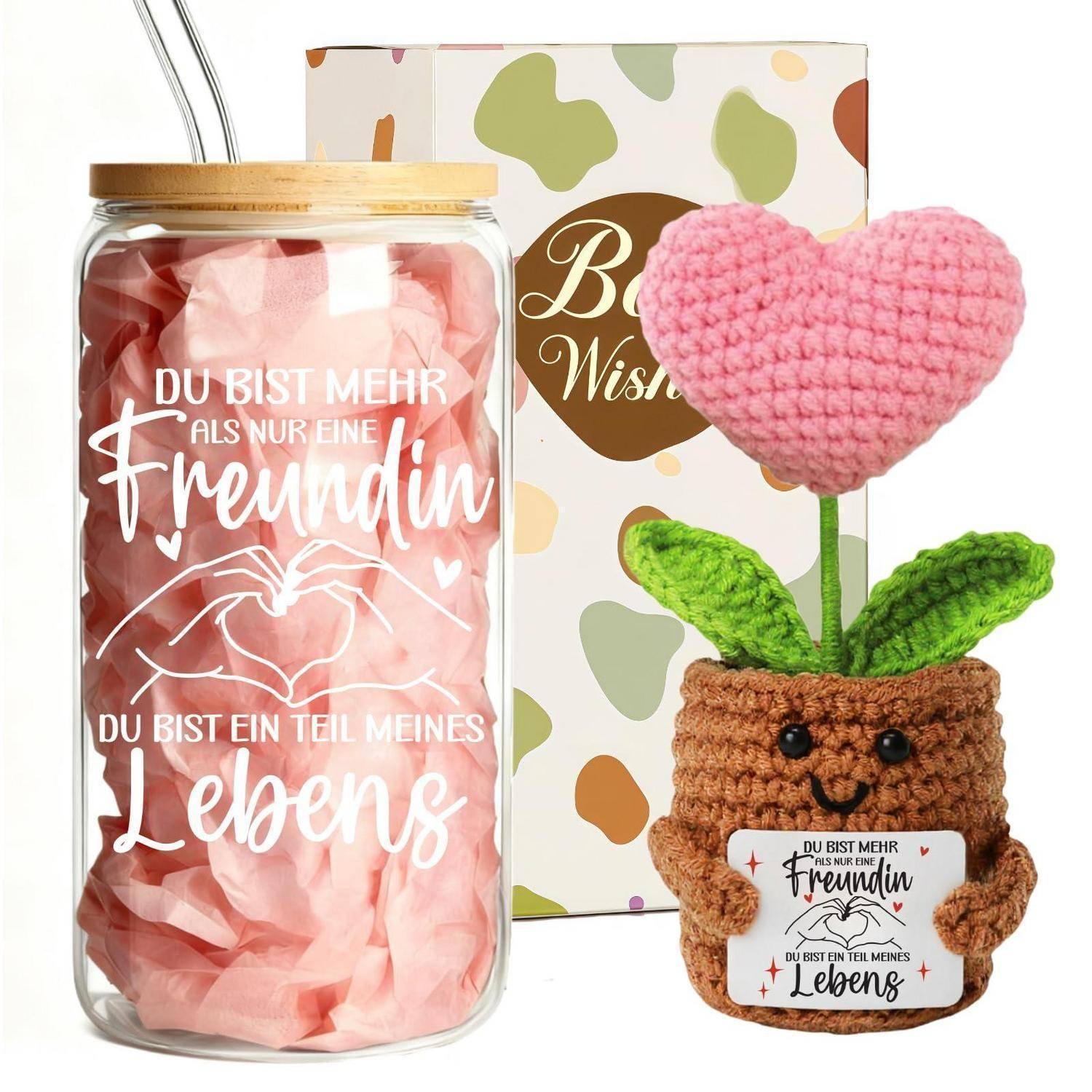 Geschenkset mit einem Glasgefäß und gehäkeltem Blumentopf; das Glas trägt die Aufschriften „Du bist mehr als nur eine Freundin