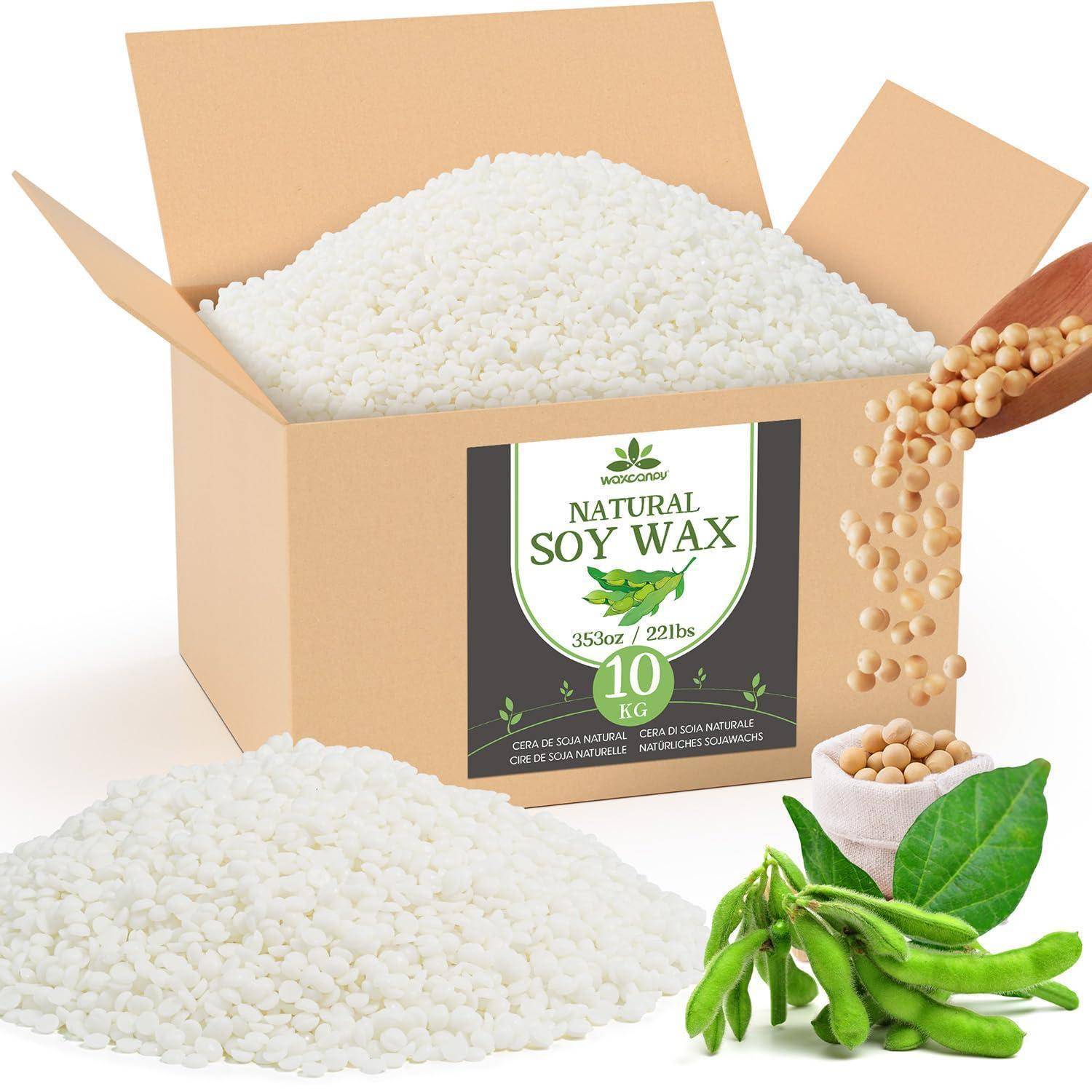 Behälter mit natürlichen Sojawachspellets mit der Aufschrift „NATURAL SOY WAX