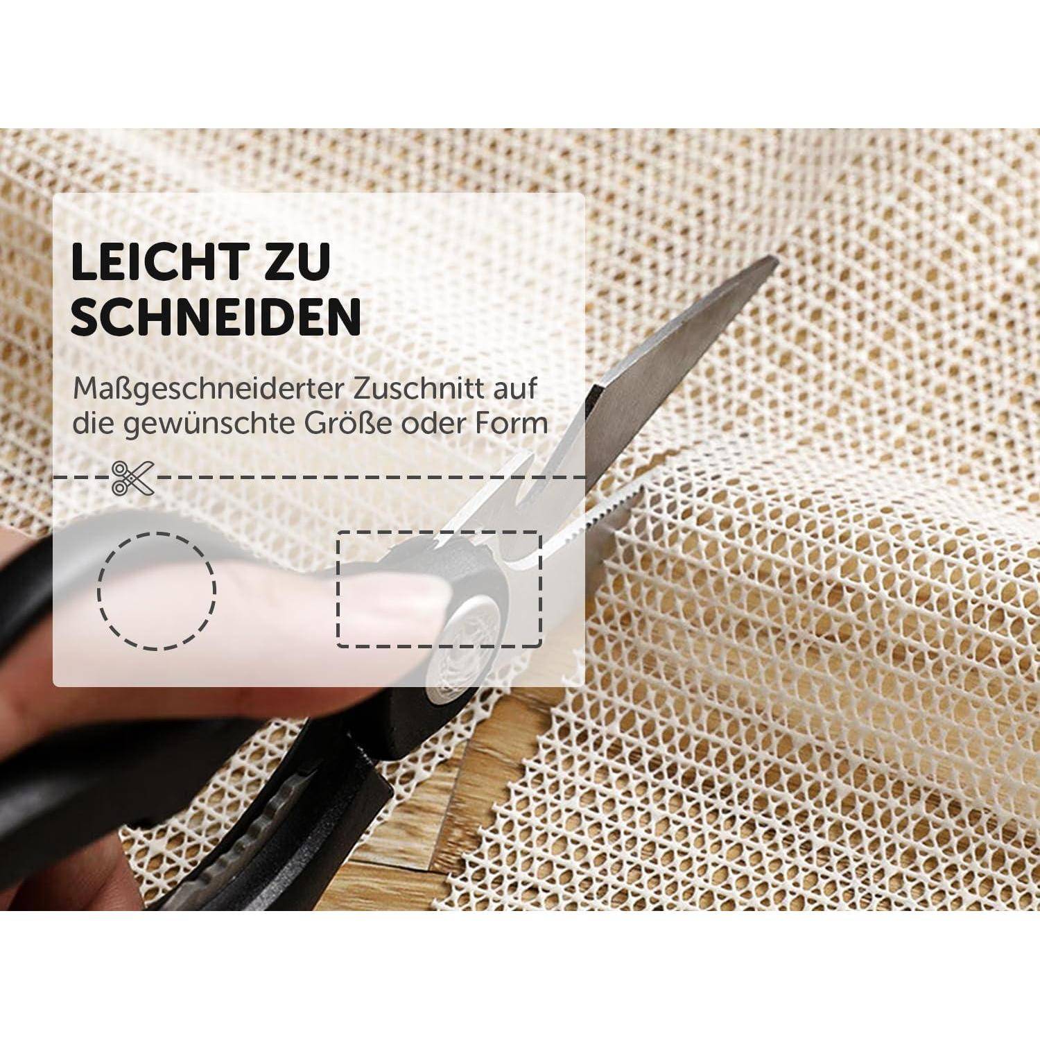Scissors cutting beige mesh material; overlay text says 'LEICHT ZU SCHNEIDEN' and 'Maßgeschneiderter Zuschnitt auf die gewünschte Größe oder Form'.