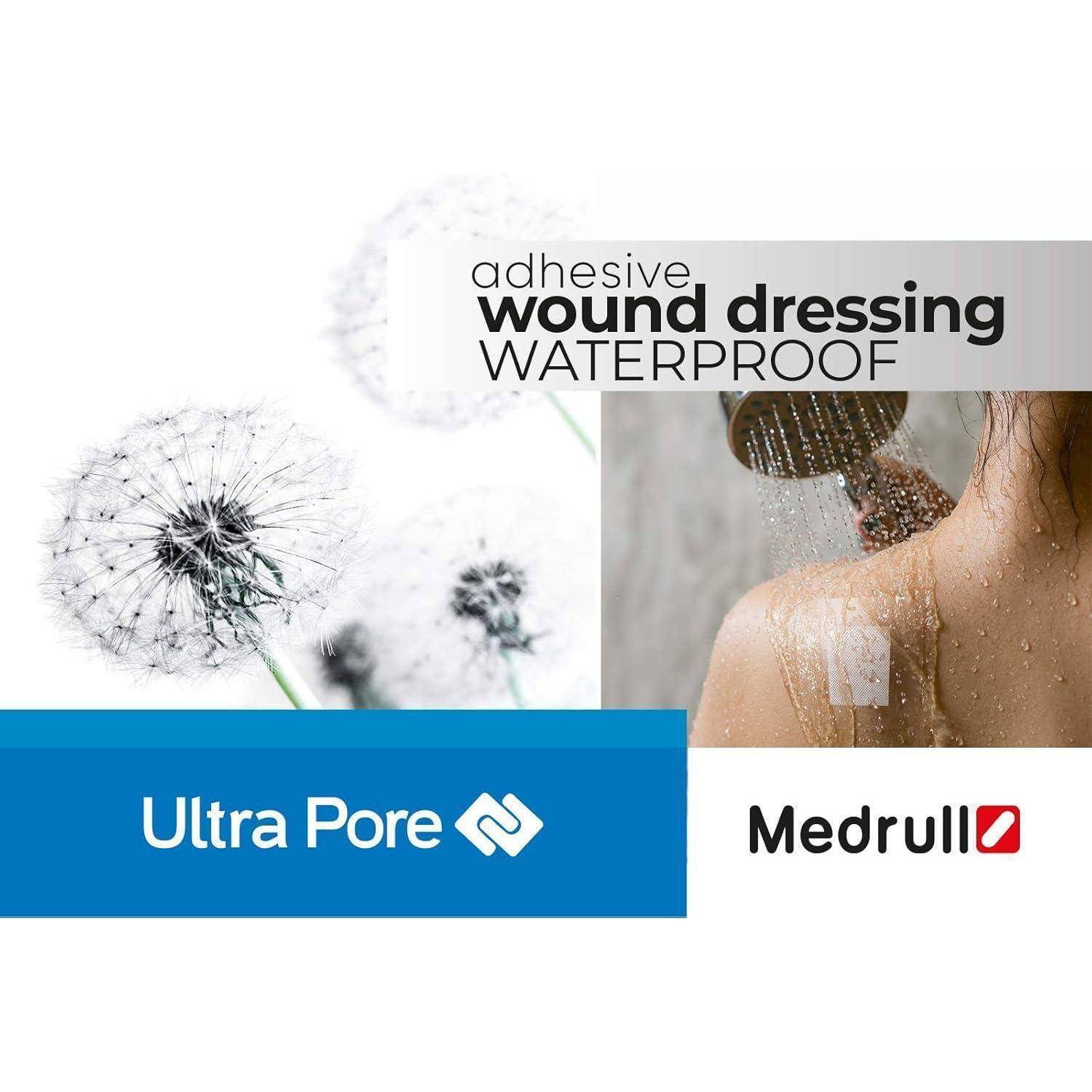 Werbebild für Ultra Pore Medrull wasserdichter Wundverband mit Kleber, das eine Person unter der Dusche zeigt, deren Pflaster unter Wasser haften bleibt.