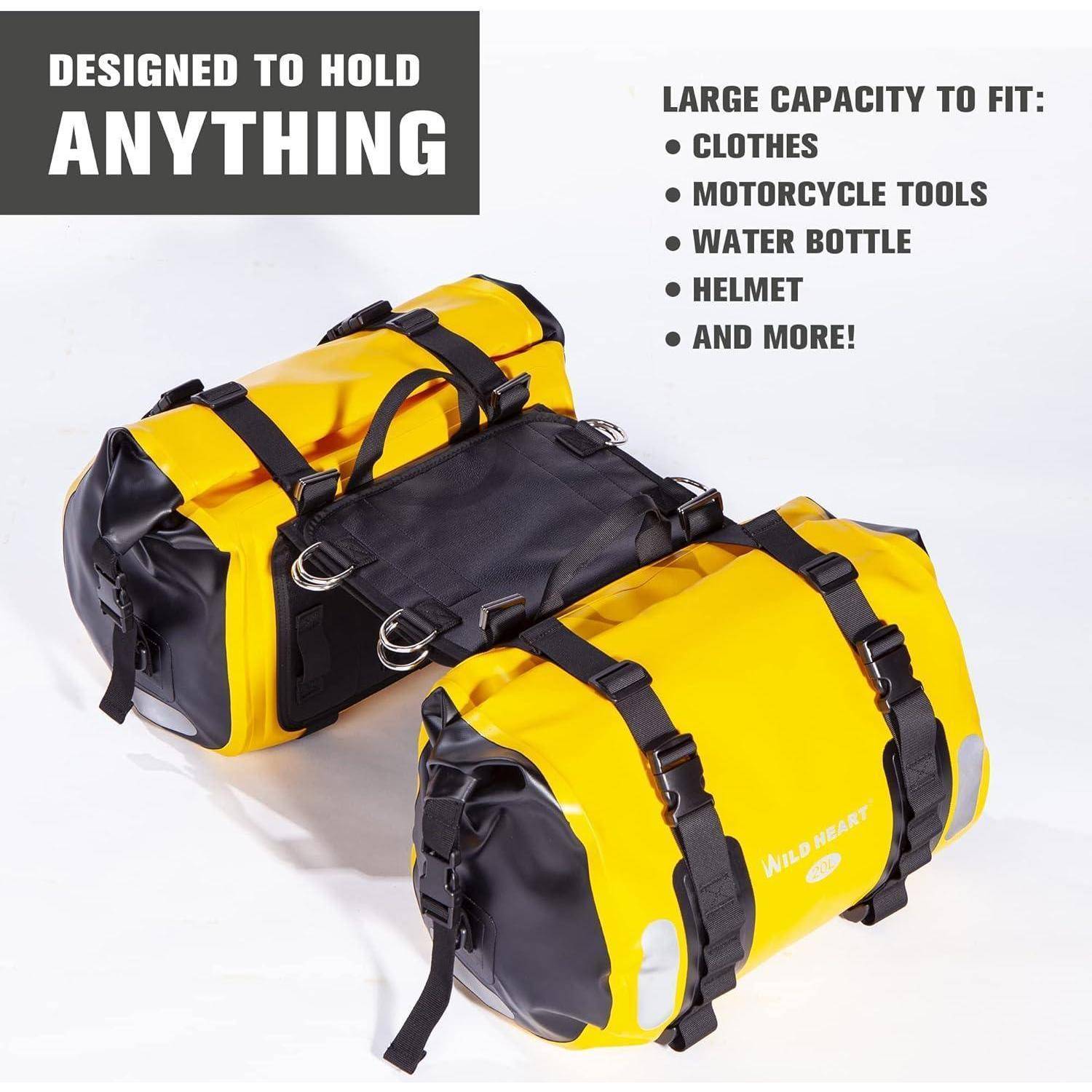 Werbebildung zweier gelb-schwarzer wasserdichter Rollverschlussbeutel mit Riemen, beschriftet mit „Designed to hold anything" (Entwickelt, um alles zu halten) und „Large capacity to fit"" (Großes Fassungsvermögen zum Verstauen) von Kleidung, Werkzeugen, Wasserflasche und Helm.