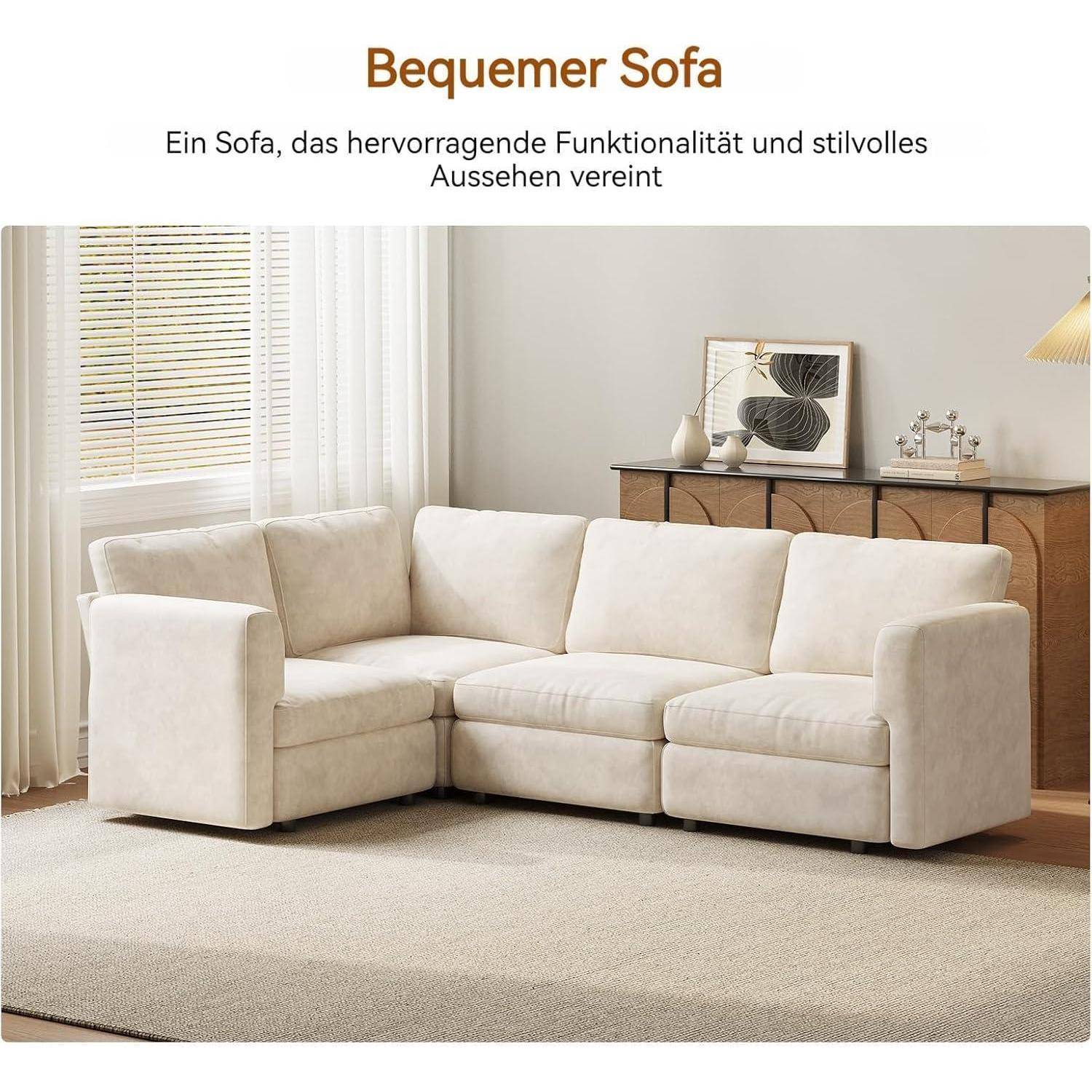 Beiger L-förmiger Sofasessel in einem hellen Wohnzimmer; oben steht „Bequemer Sofa