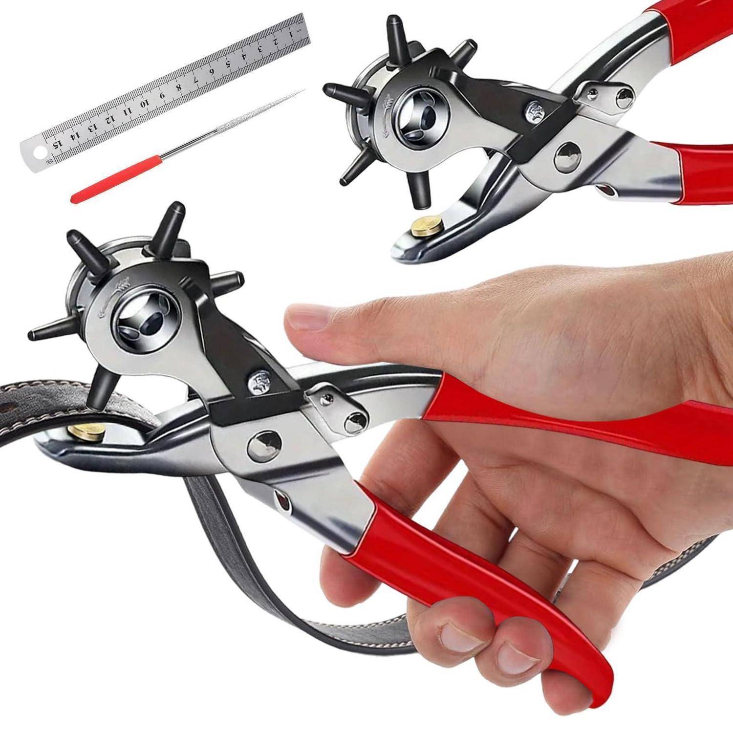 Hand mit rot-silbernen Lochzangen aus Leder, mit Lineal und Ahle als enthaltene Werkzeuge.