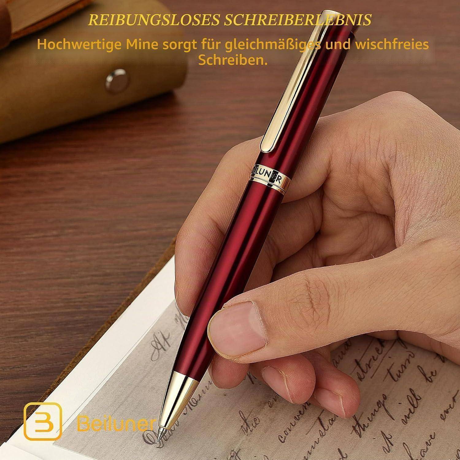 Hand, die mit einem roten Stift sanft in ein Notizbuch schreibt; deutscher Text bewirbt ein „reibungsloses Schreiberlebnis" und eine hochwertige, glatt gleitende Mine.