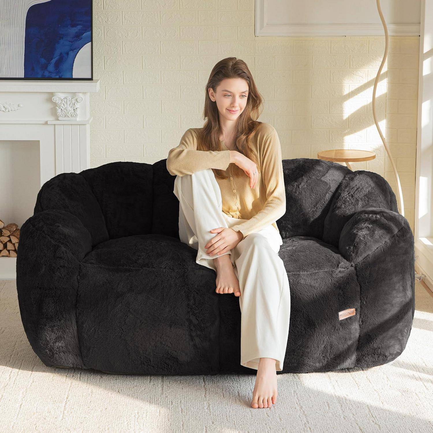 MAXYOYO Sitzsack, Floralförmige 2 Sitzer Sofa mit Memory-Foam Füllung, Weiches Kunstfell Sitzsack Giant für Wohnzimmer Schlafzimmer Schwarz 150*90*