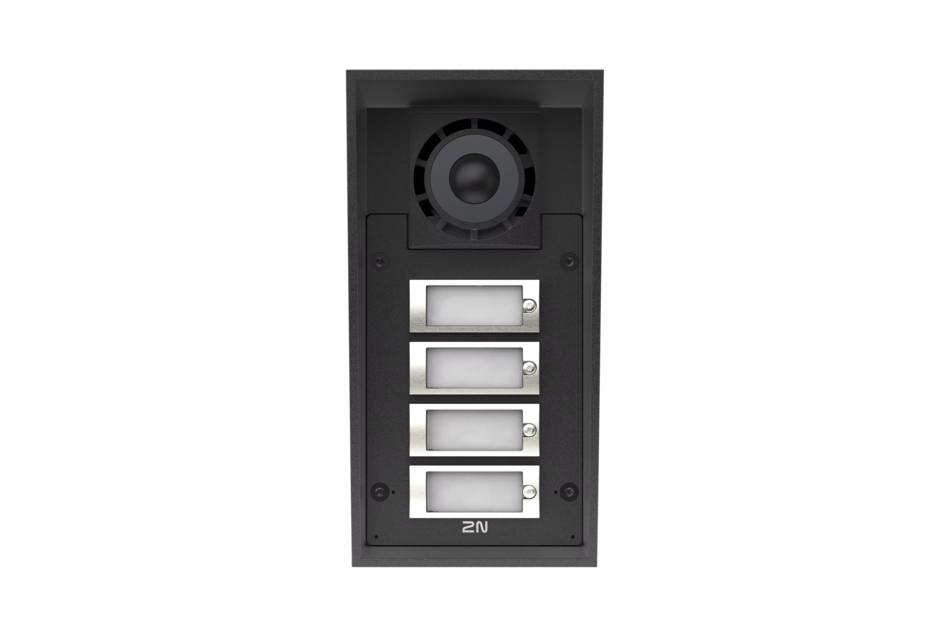 Schwarzes 2N-Sprechanlage-Panel mit Kamera oben und vier übereinander angeordneten rechteckigen Ruftasten auf weißem Hintergrund.