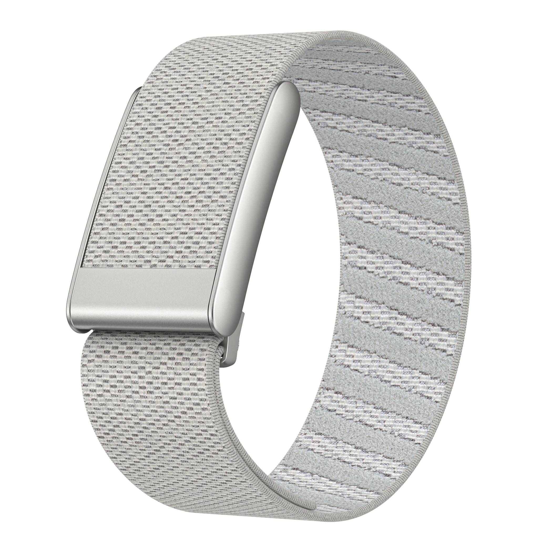 Ein hellgraues gewebtes Smartwatch-Armband mit einer silbernen Metallschließe, gezeigt auf weißem Hintergrund.