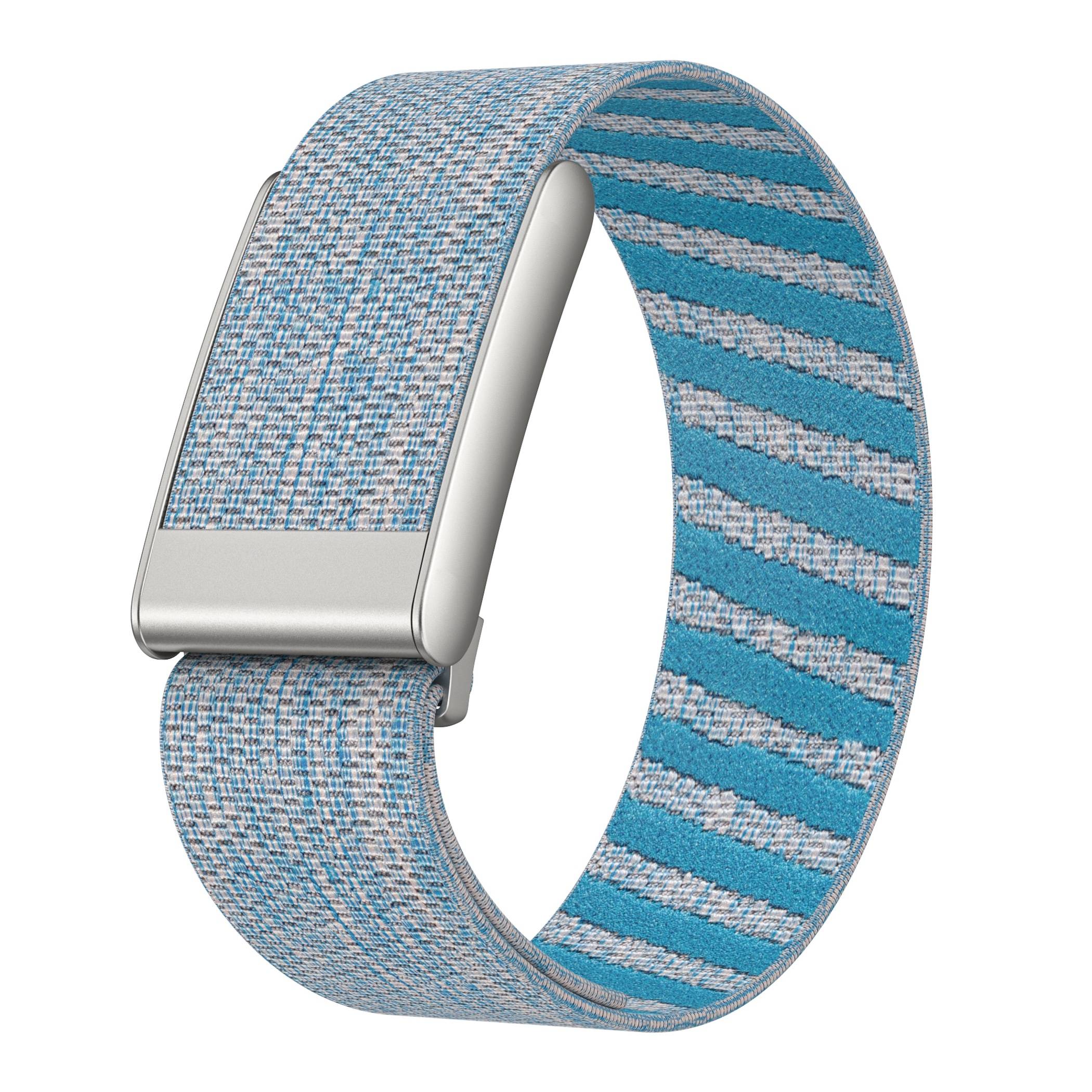 Blau-silber gewebtes Smartwatch-Armband mit Metallschnalle, isoliert auf weißem Hintergrund dargestellt.