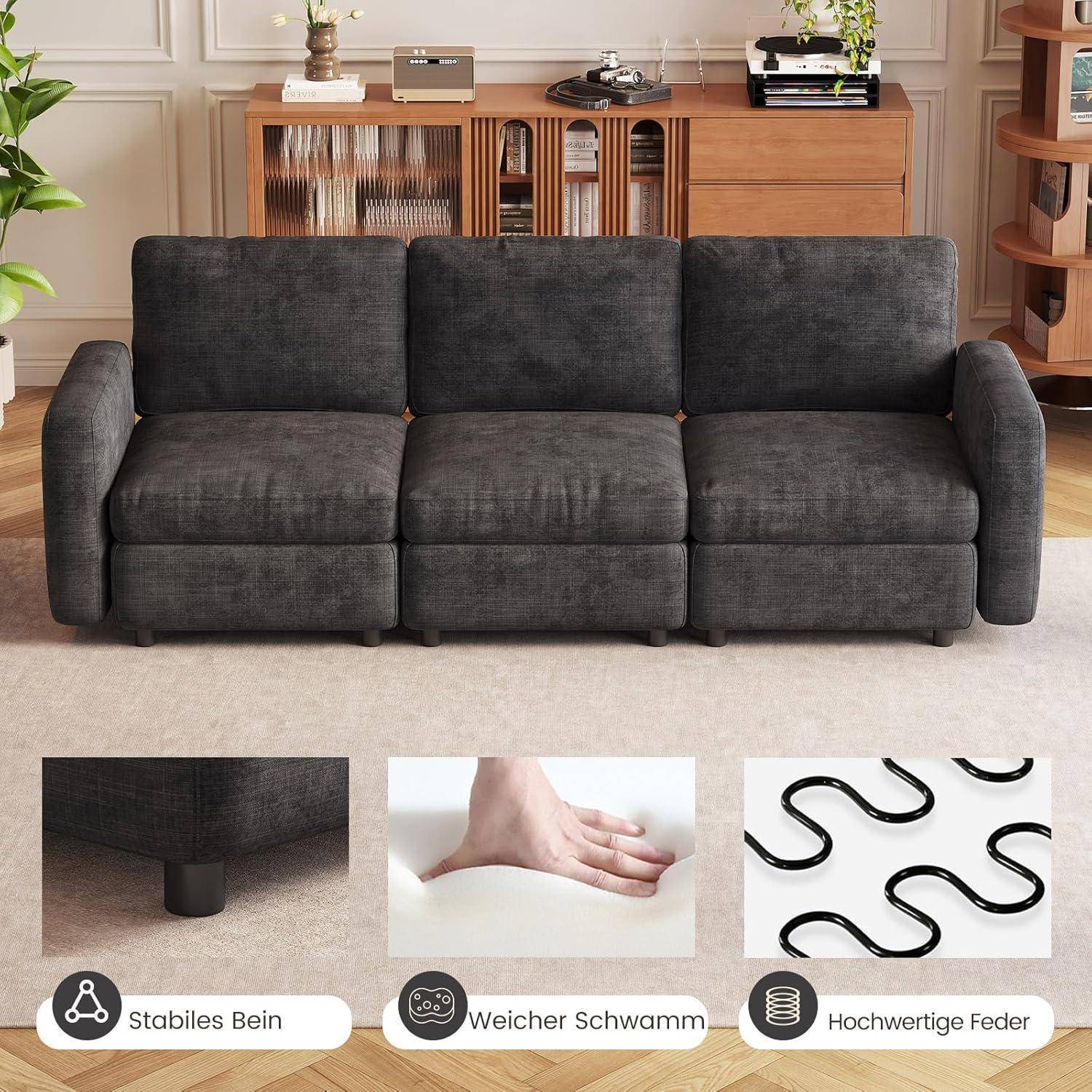 Dunkelgrauer Dreisitzer-Sofa in einem Wohnzimmer mit eingeblendeten Nahaufnahmen, die stabile Beine, weiches Schaumstoff und hochwertige Federn hervorheben.