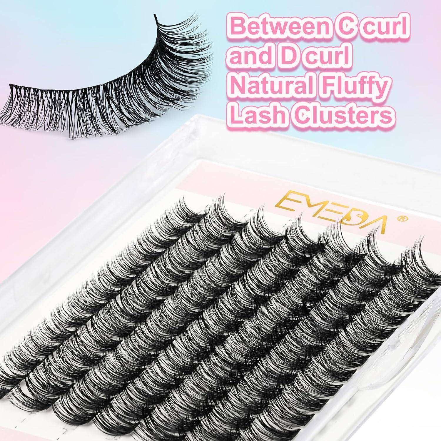 Produktbild von flauschigen künstlichen Wimpernbüscheln in einem durchsichtigen Behälter, beschriftet mit „Between C curl and D curl Natural Fluffy Lash Clusters