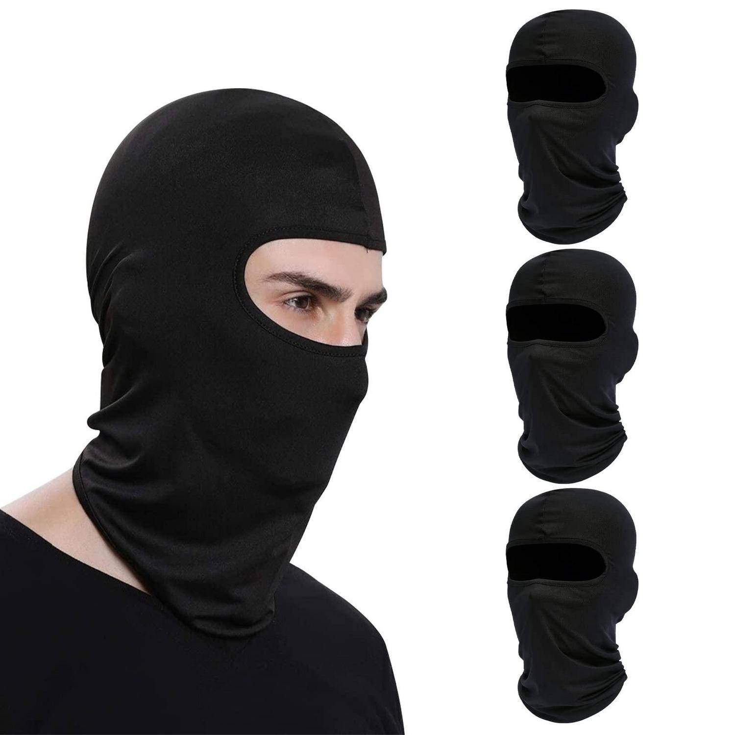 Schwarze Sturmhaube, die auf einem Modell gezeigt wird, mit drei kleineren Ansichten derselben Maske auf der rechten Seite.
