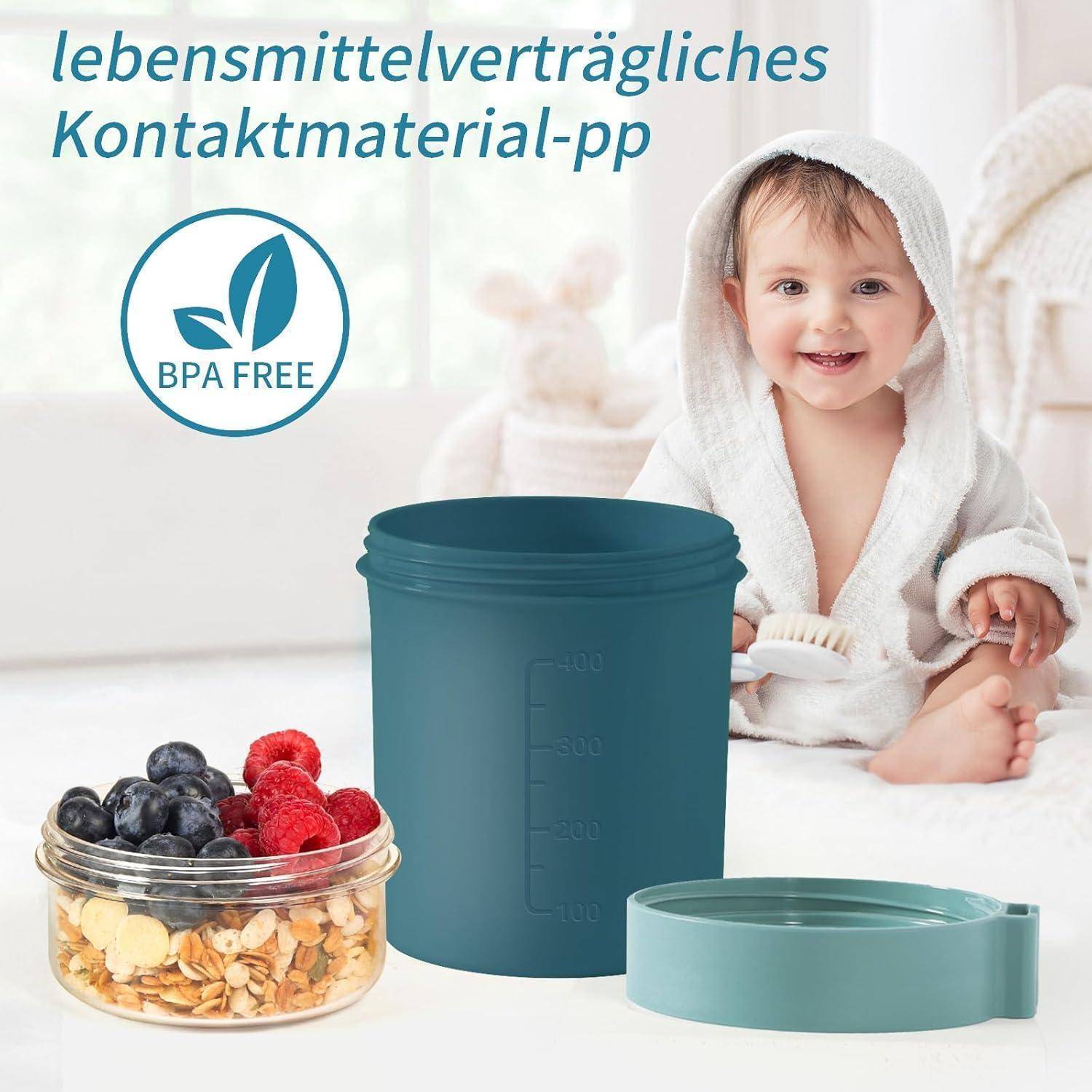 BPA-freier lebensmittelverträglicher PP-Behälter und Deckel neben einem Baby im Bademantel, mit Beeren und Getreide in einem Glas; deutscher Text besagt „lebensmittelverträgliches Kontaktmaterial-pp