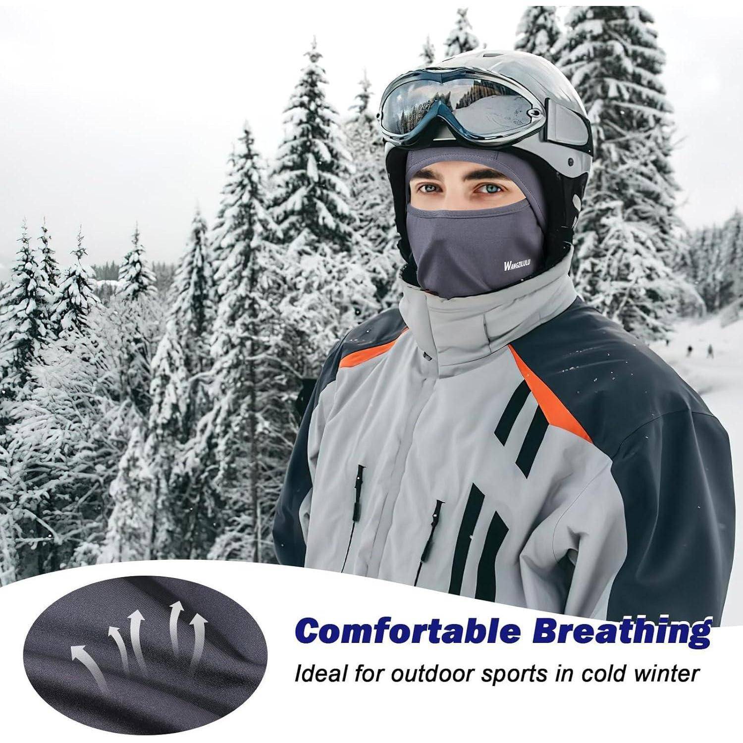 Person in Winterskiausrüstung und Schutzbrille steht in schneebedecktem Wald; Produkttext sagt „Komfortables Atmen