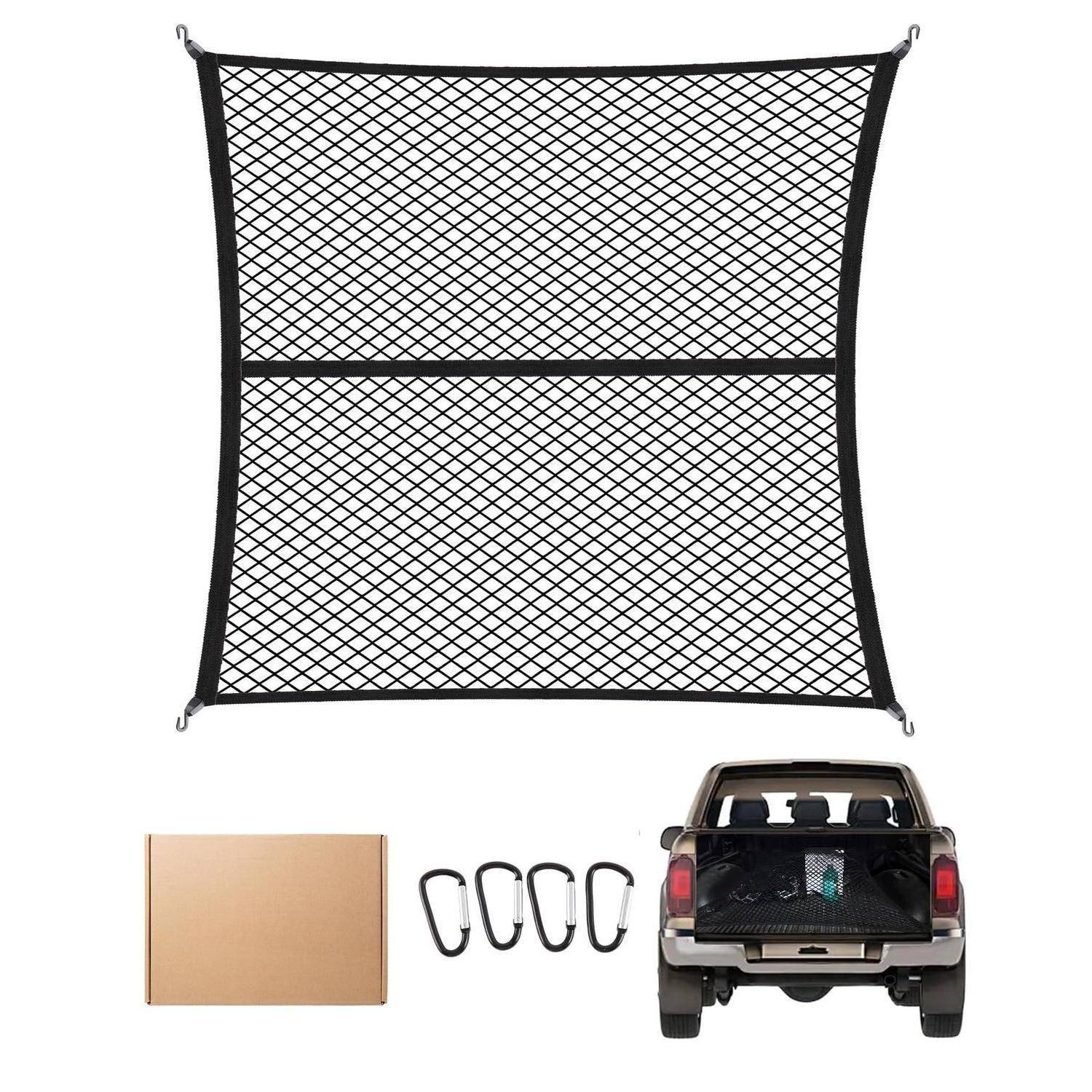 Schwarzes elastisches Ladungsnetz mit Haken, dargestellt mit vier Karabinern, Verpackungskarton und Ladefläche eines Pickups zum Sichern von Ladung in einem Lastwagenbett.