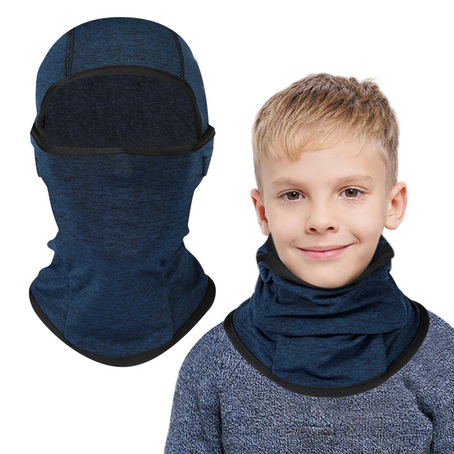 Blauer Halswärmer, der als vollständige Gesichtsmaske gezeigt wird und von einem lächelnden Jungen als Nackenerwärmer getragen wird.