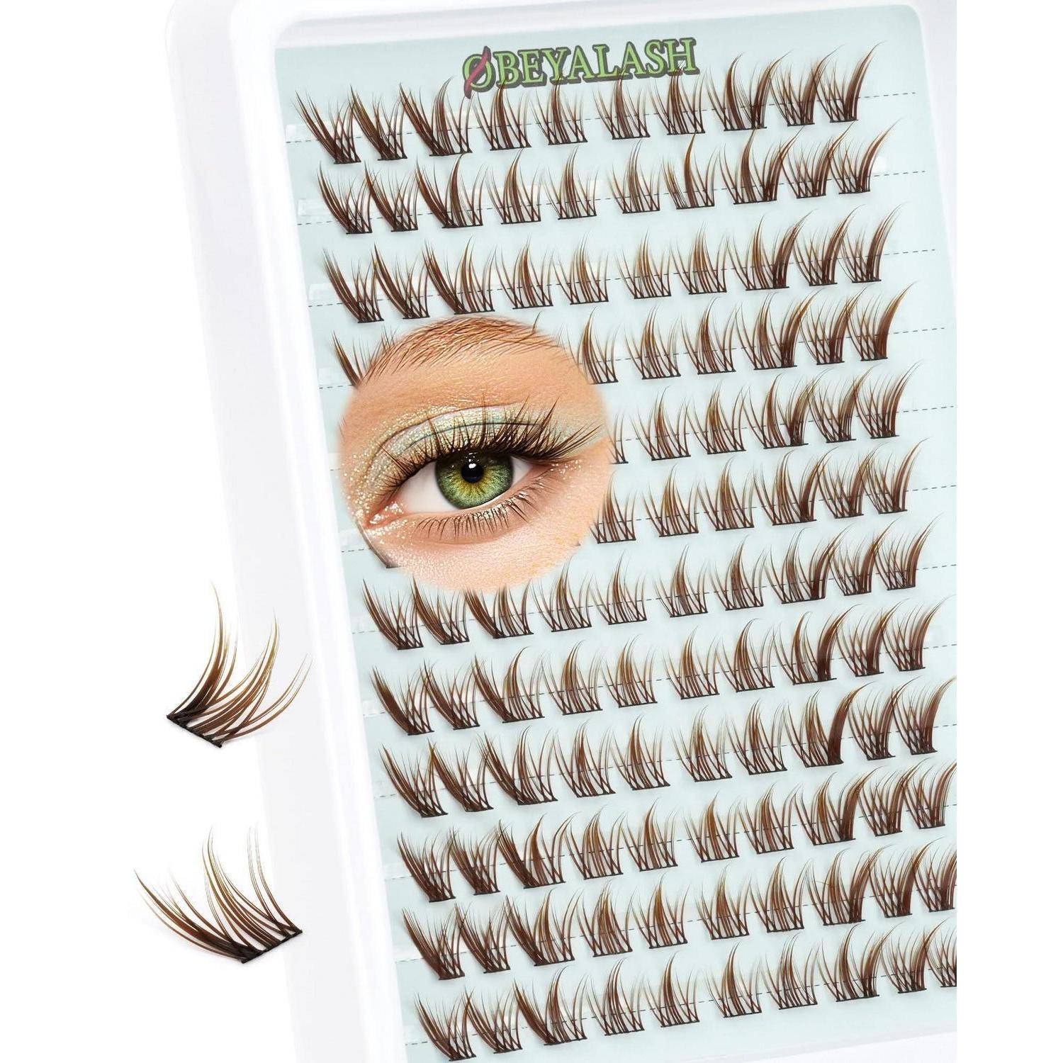 Packung mit künstlichen Wimpern mit der Bezeichnung „OBEYALASH