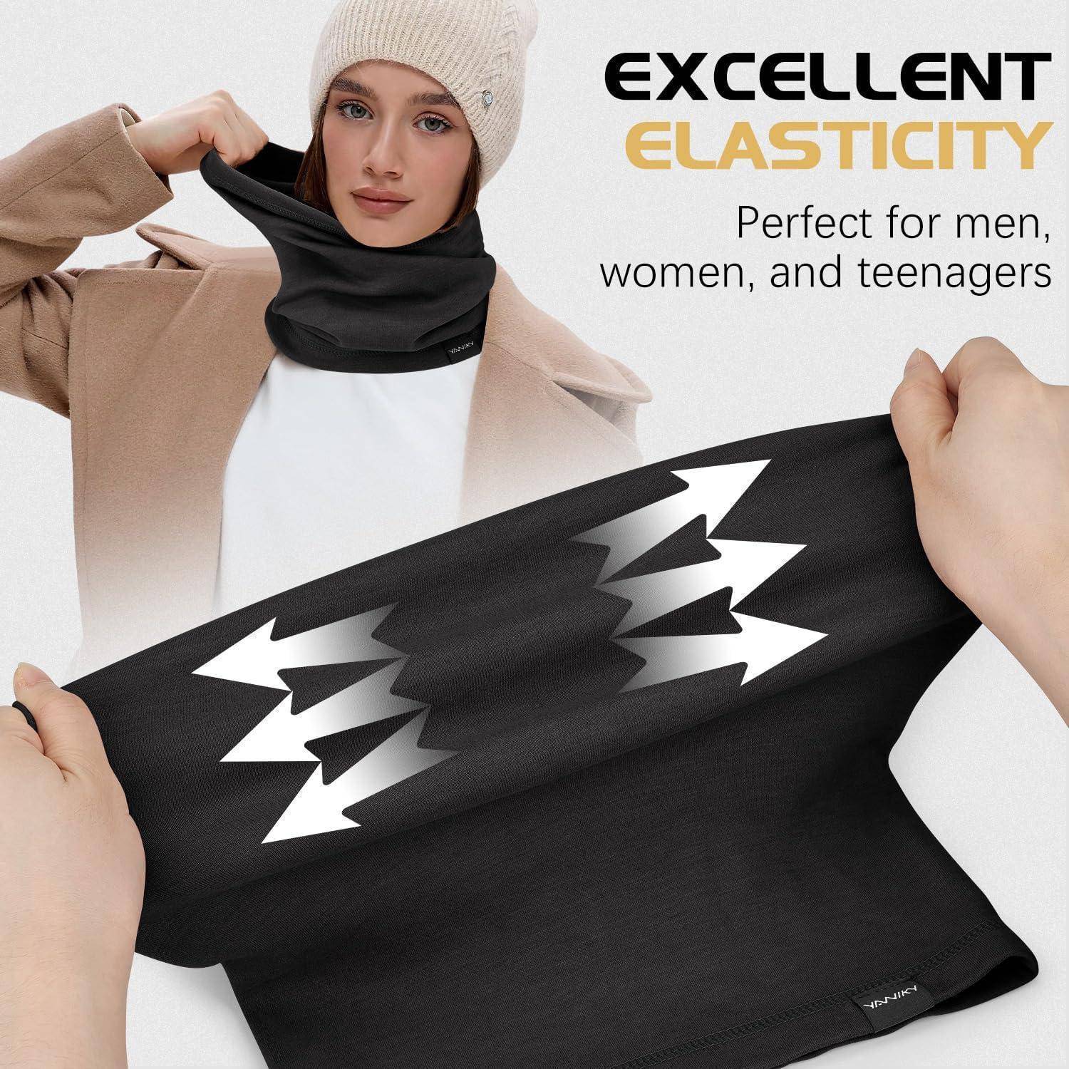 Modell trägt eine beige Mütze und einen Nackenmanschette und zeigt eine schwarze elastische Gesichtsmaske; Text sagt „AUSGEZEICHNETE ELASTIZITÄT
