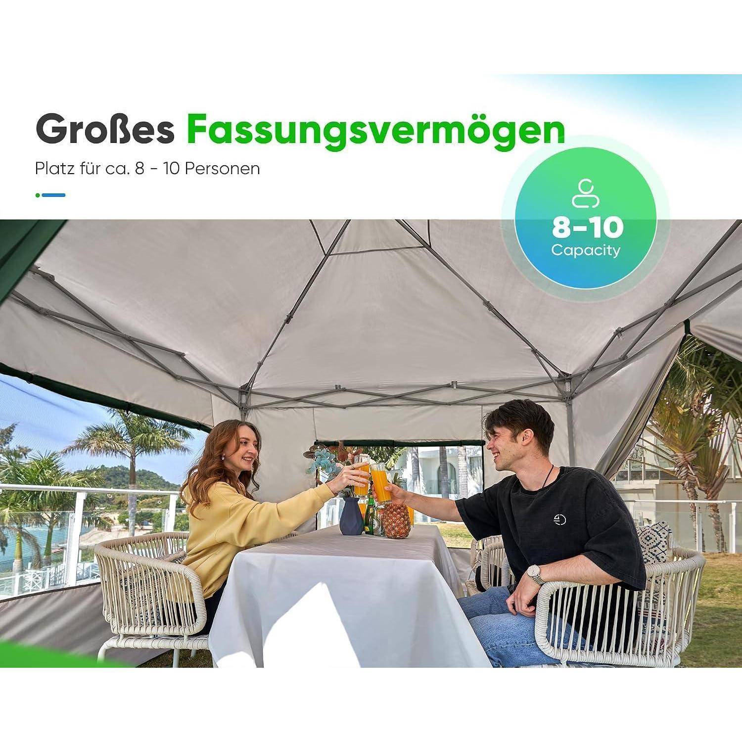 Deutsches Werbebild eines großen Baldachinzelts mit der Aufschrift „8–10 Plätze", auf dem zwei Personen an einem Tisch im Inneren sitzen und Getränke zutrinken