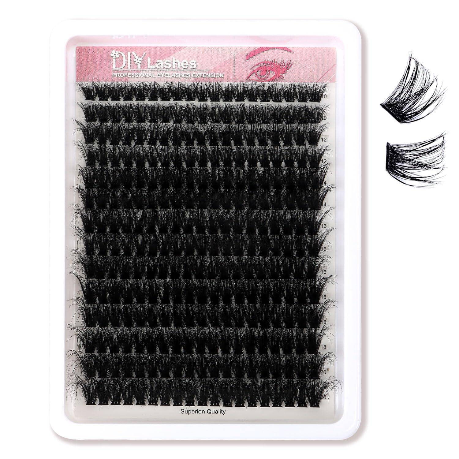 Schwarze künstliche Wimpernverlängerungen in einem Tablett in einer weißen Schachtel, beschriftet mit „DIY Lashes