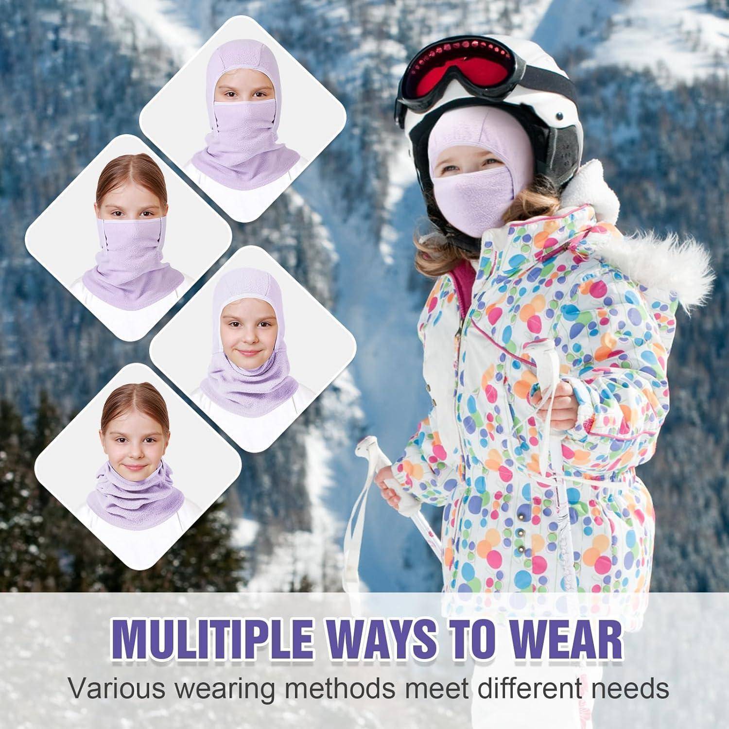 Plakat, das ein Kind in Winterskiausrüstung und Gesichtsbedeckung zeigt, mit vier eingefügten Beispielen verschiedener Möglichkeiten, die Maske zu tragen; der Text lautet „MEHRERE TRAGEMÖGLICHKEITEN