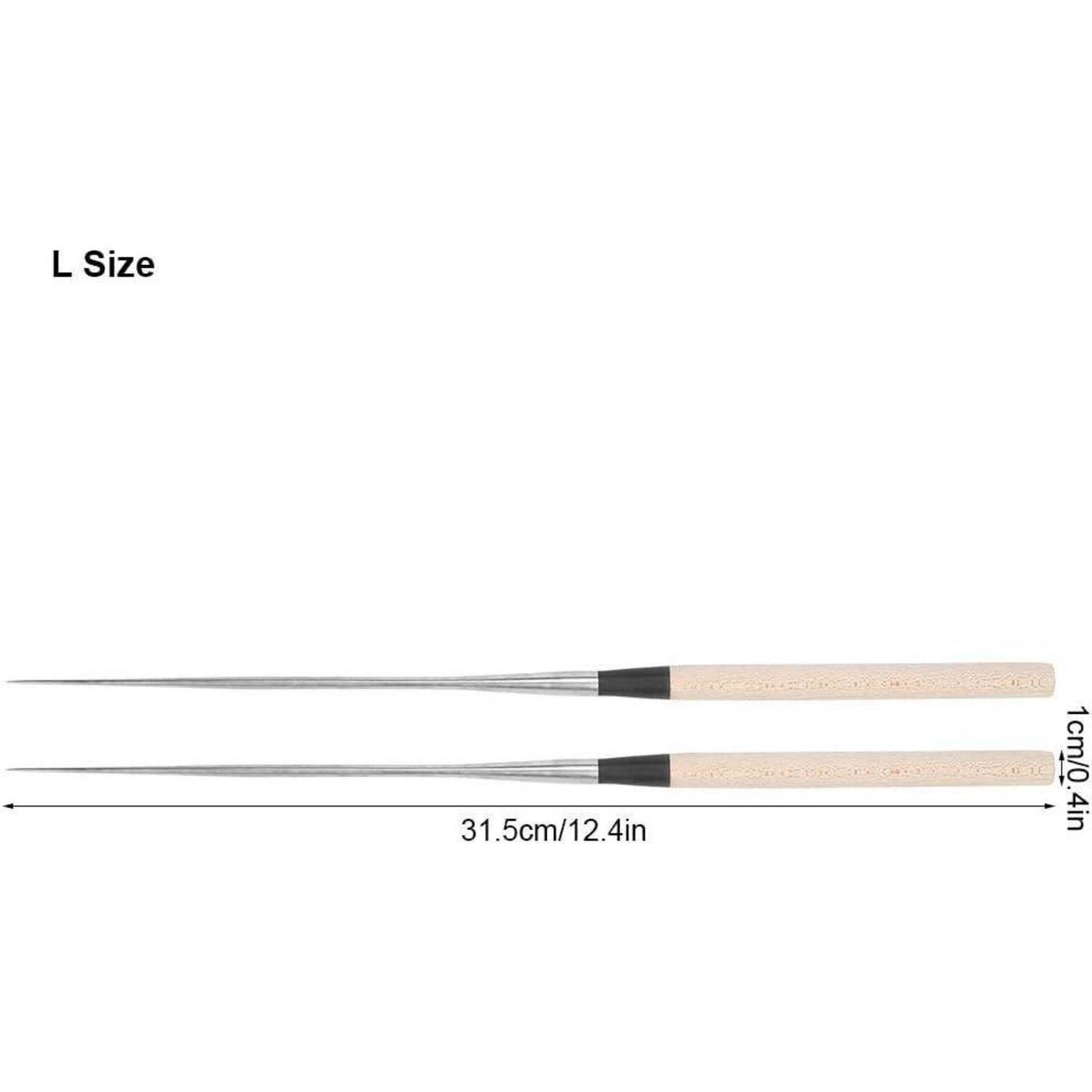 L-förmiges Werkzeug horizontal angezeigt, beschriftet mit 31,5 cm/12,4 Zoll Länge und 1 cm/0,4 Zoll Breite, mit hölzernem Griff und langem konischem Metallschaft.