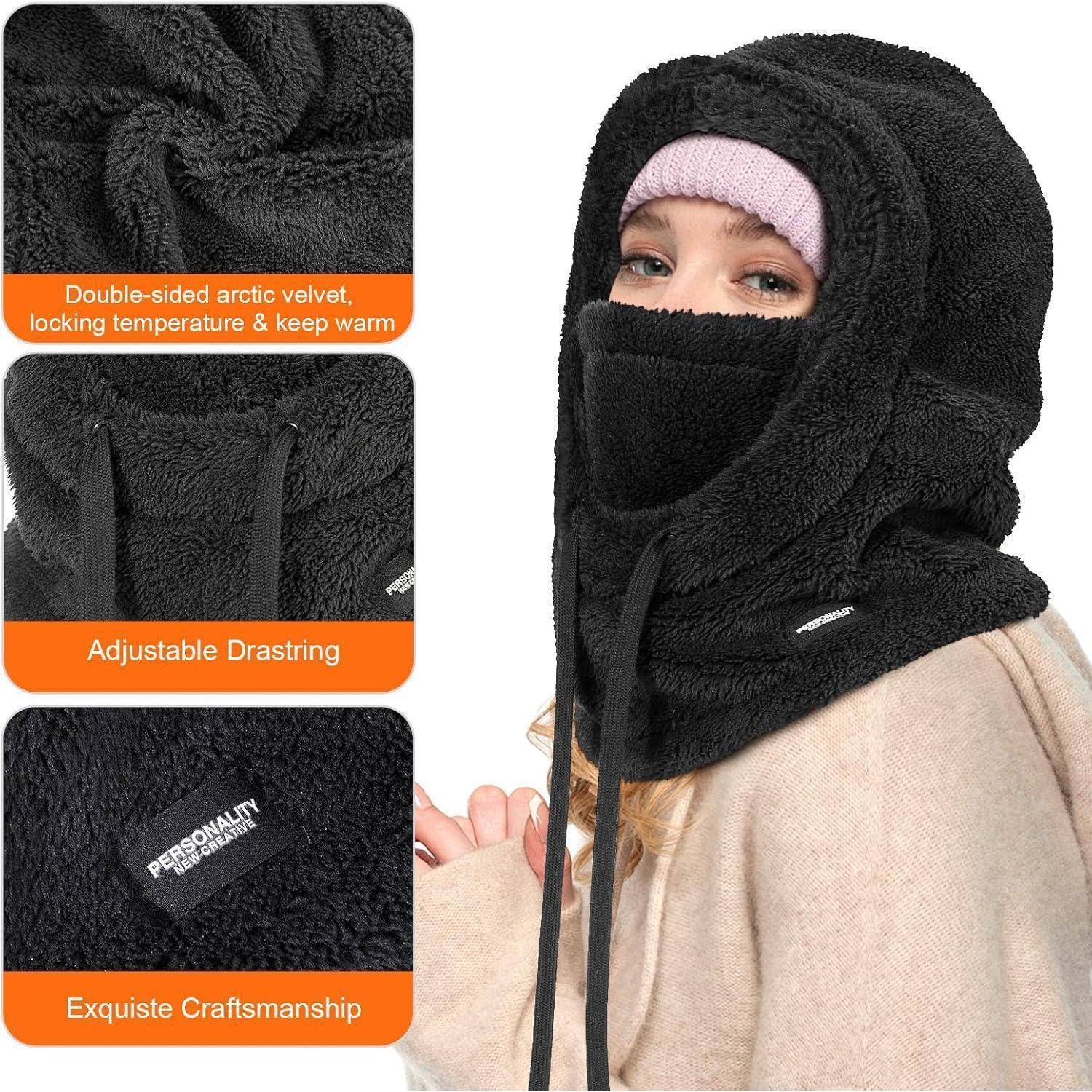 Modell trägt eine schwarze Fleece-Sturmhaube mit Gesichtsabdeckung und verstellbaren Zugkordeln; eingefügte Nahaufnahmen zeigen den warmen doppelseitigen Stoff und die Verarbeitung.