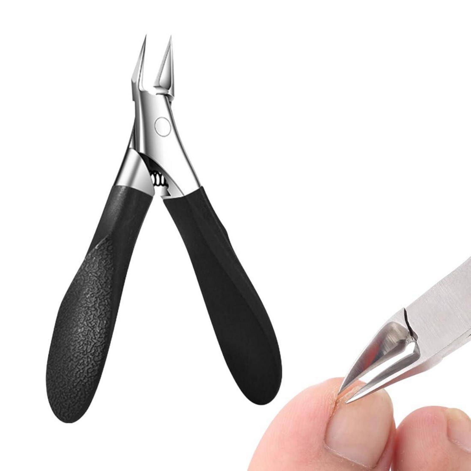 Edelstahlkutikula-Zange mit schwarzen Griffen, gezeigt geschlossen und beim Trimmen eines Fingernagels in Nahaufnahme.