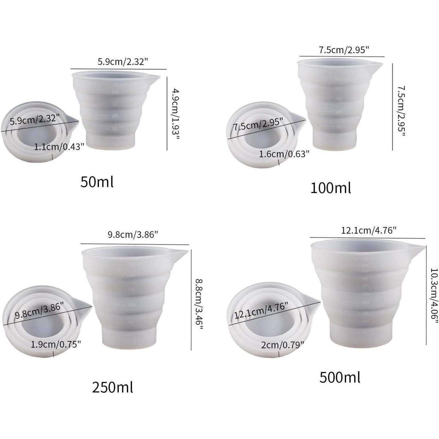 Produktgrößentabelle mit zusammenklappbaren Silikonbechern in vier Kapazitäten: 50 ml, 100 ml, 250 ml und 500 ml, mit gekennzeichneten Durchmesser- und Höhenmessungen.