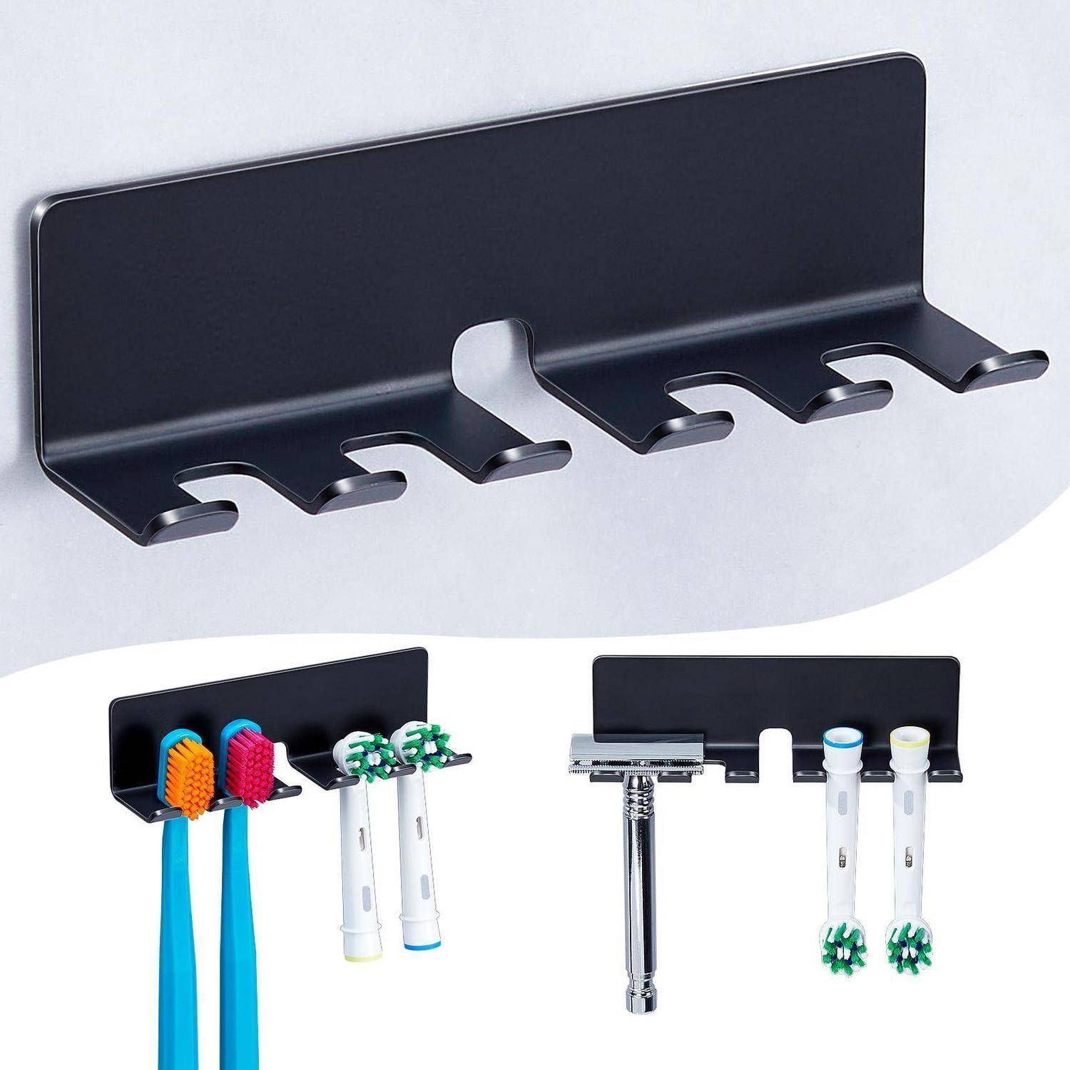 Schwarzer, an der Wand montierter Badezimmerorganizer mit fünf Slots und einem mittleren Ausschnitt zur Aufbewahrung von Zahnbürsten und elektrischen Rasierern oder Shavers.