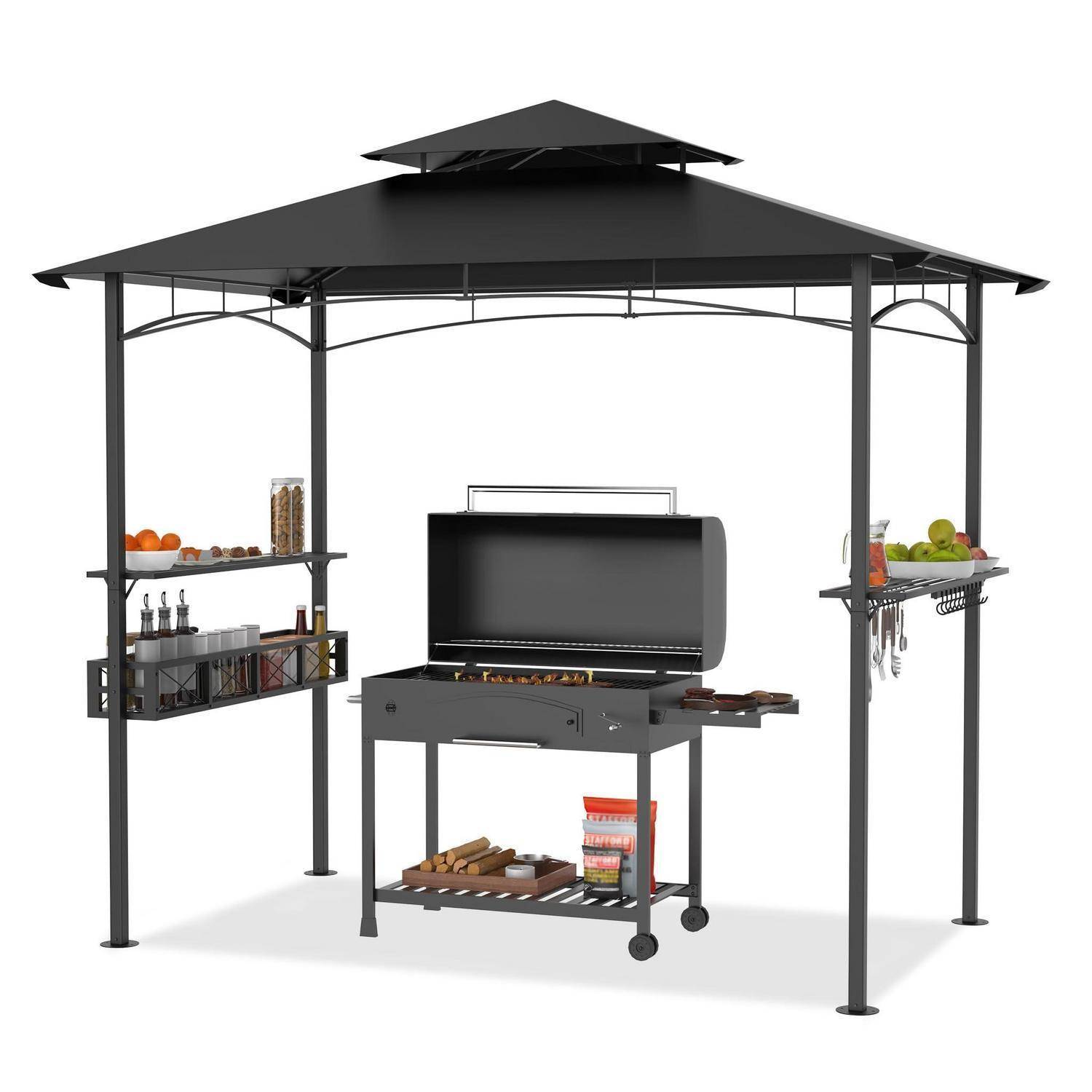 Ein schwarzes Außenpavilion mit integrierten Regalen schützt einen Grill und einen Servierwagen zur Lebensmittelzubereitung mit Vorräten und Zutaten.