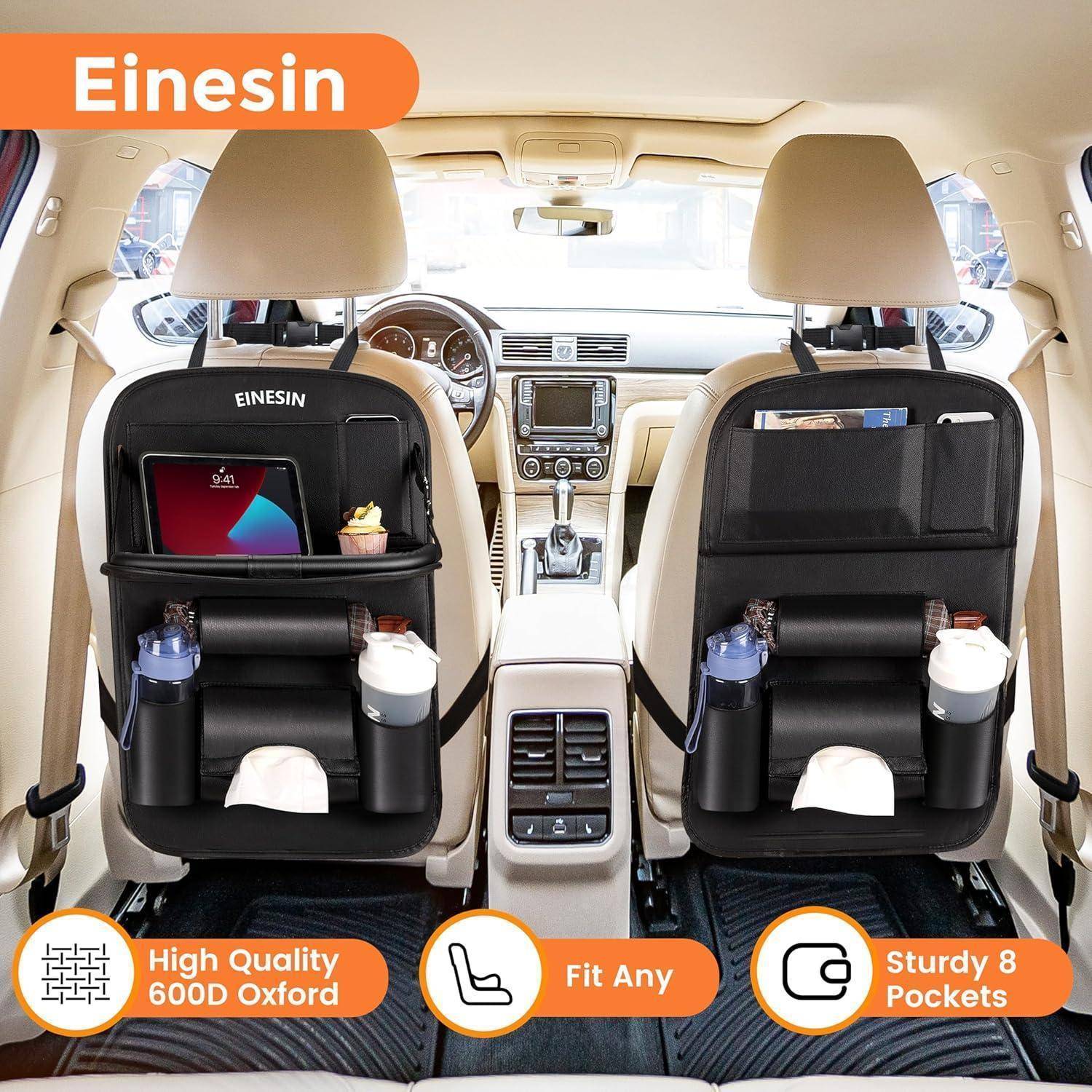 Autositz-Rückenlehnen-Organizer auf zwei Vordersitzen in einem Autoinnenraum, mit gekennzeichneten Funktionen: „Hochwertige 600D Oxford", „Passt überall"" und „Robuste 8 Taschen"".