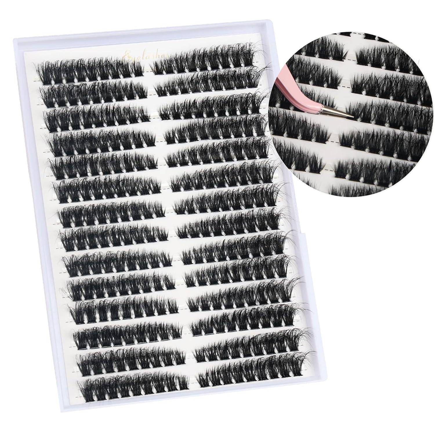 Tablett mit künstlichen Wimpernstreifen mit Pinzette in einer kreisförmigen Nahaufnahme, die mehrere Reihen von wiederverwendbaren Wimpern zeigt.